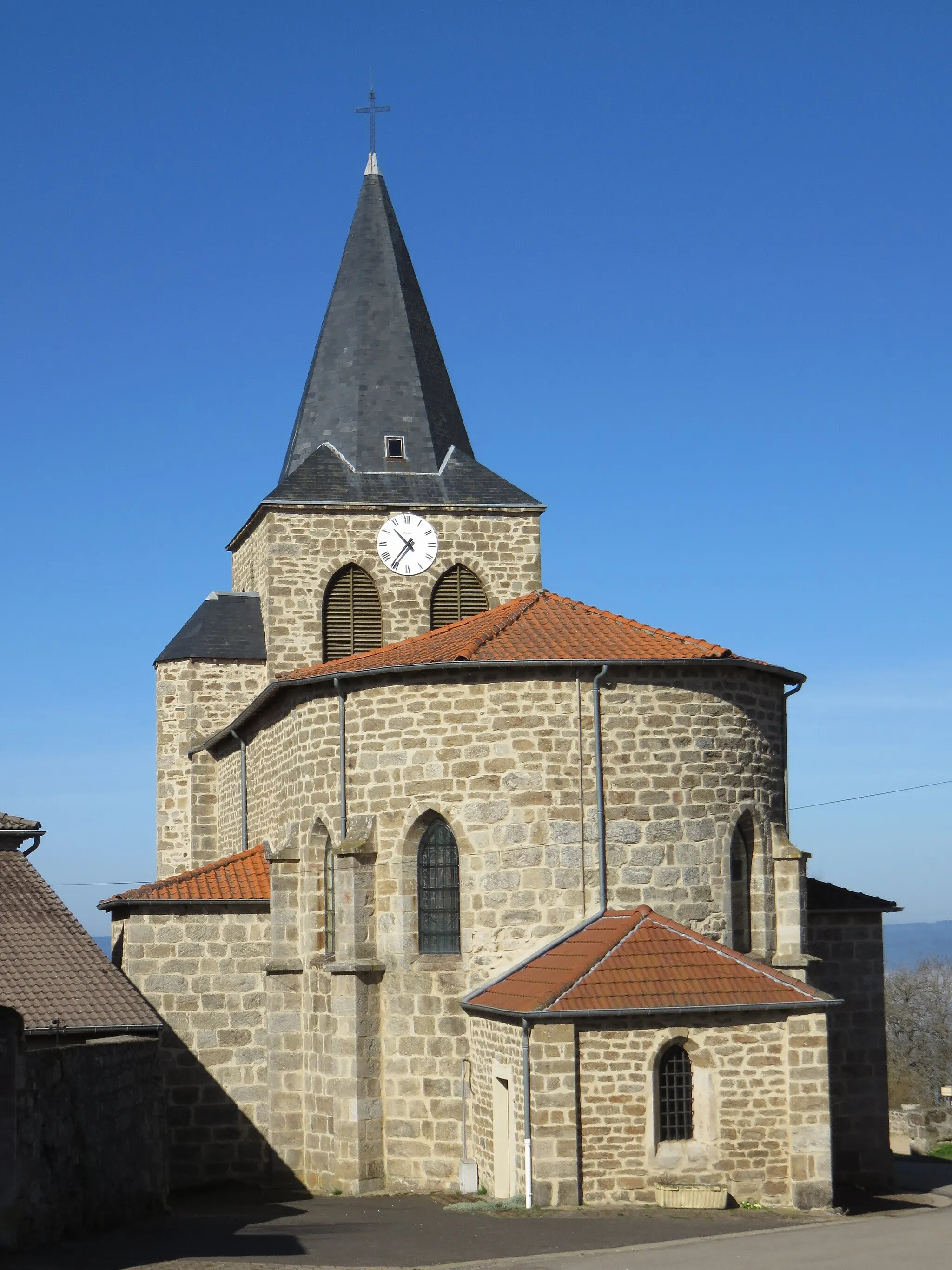 Photo showing: Église de Medeyrolles (Puy-de-Dôme, France).