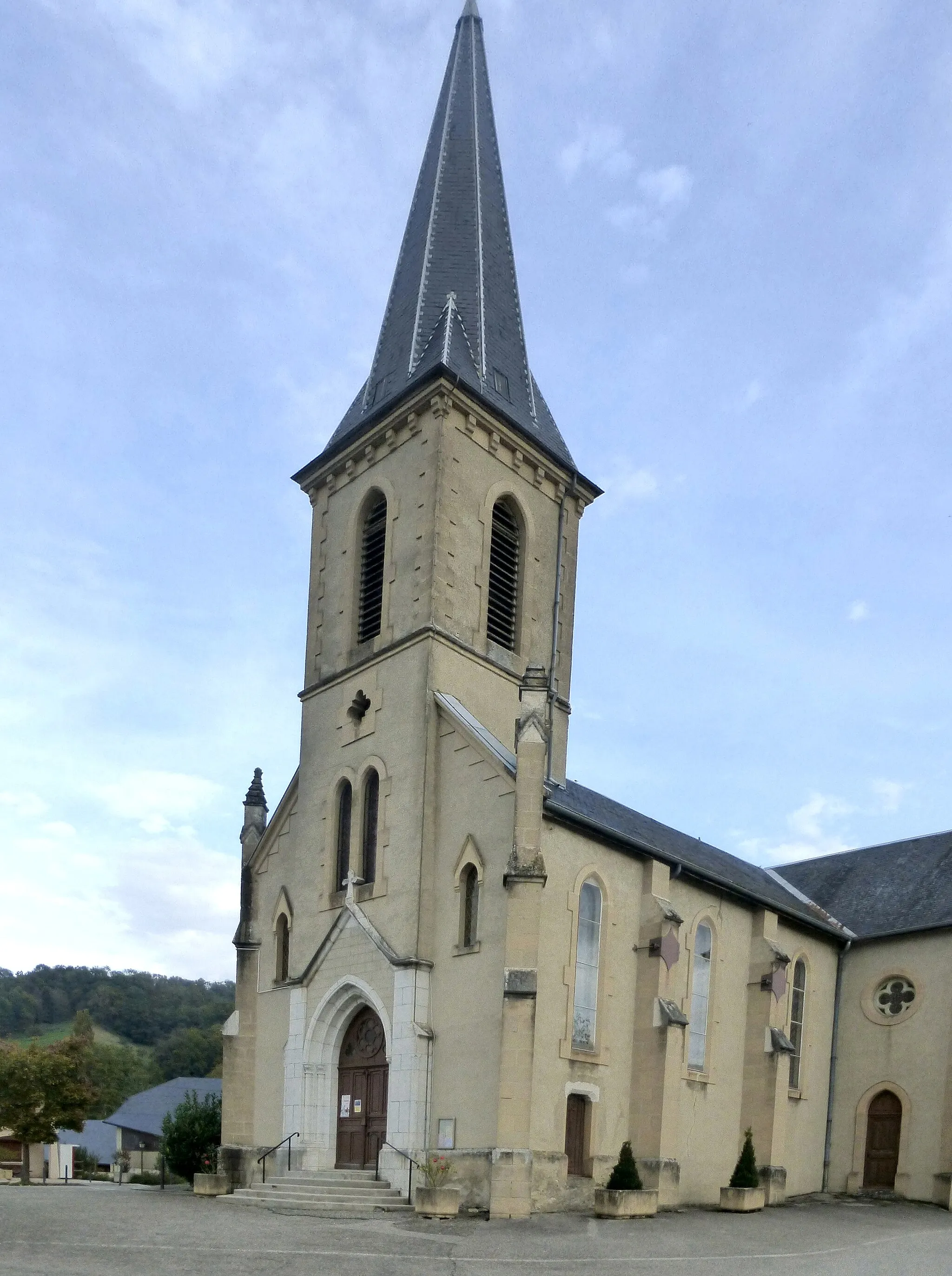 Photo showing: Church of Boussy