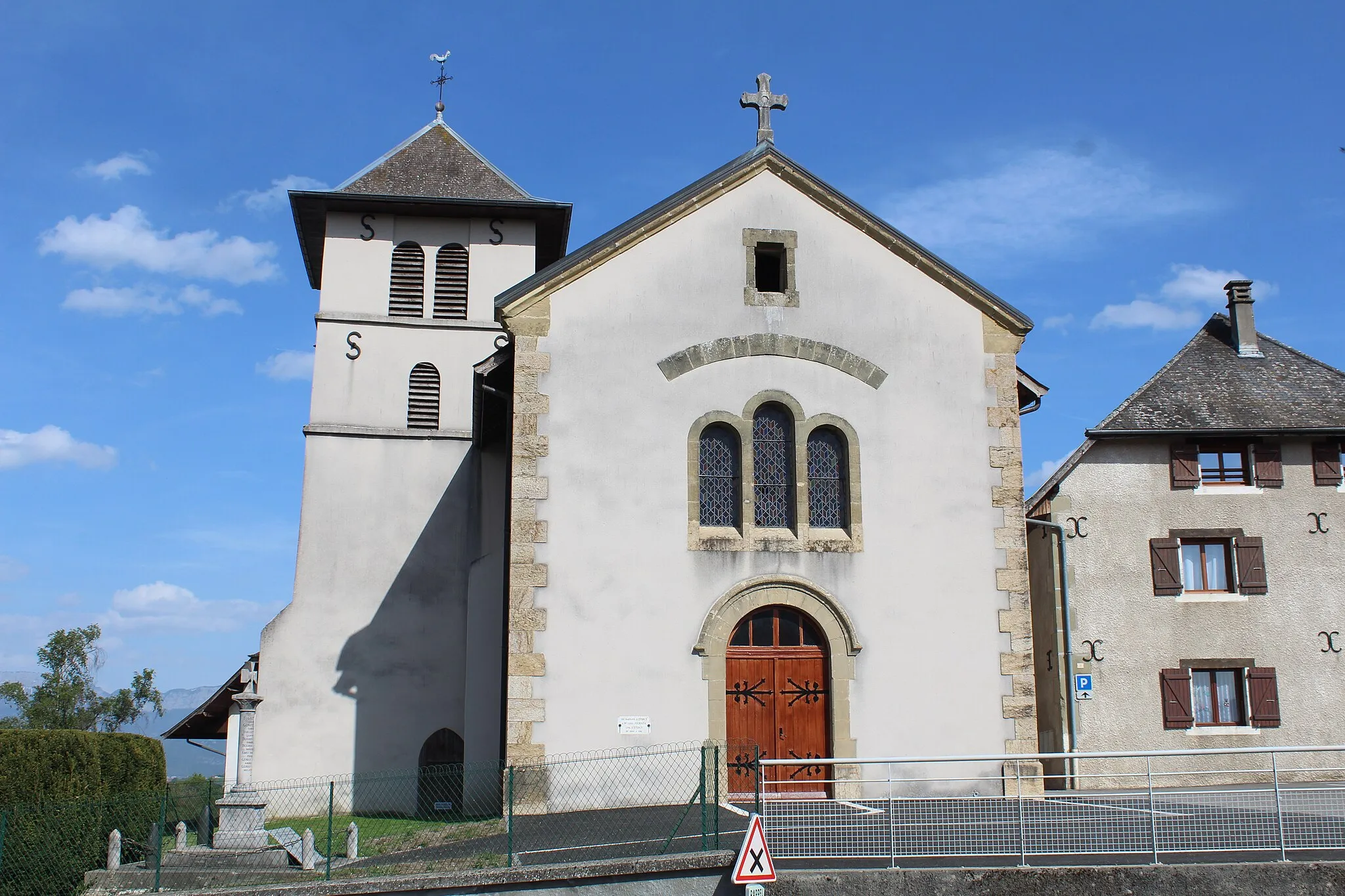 Photo showing: Église de la Conversion-de-Saint-Paul d'Étercy.