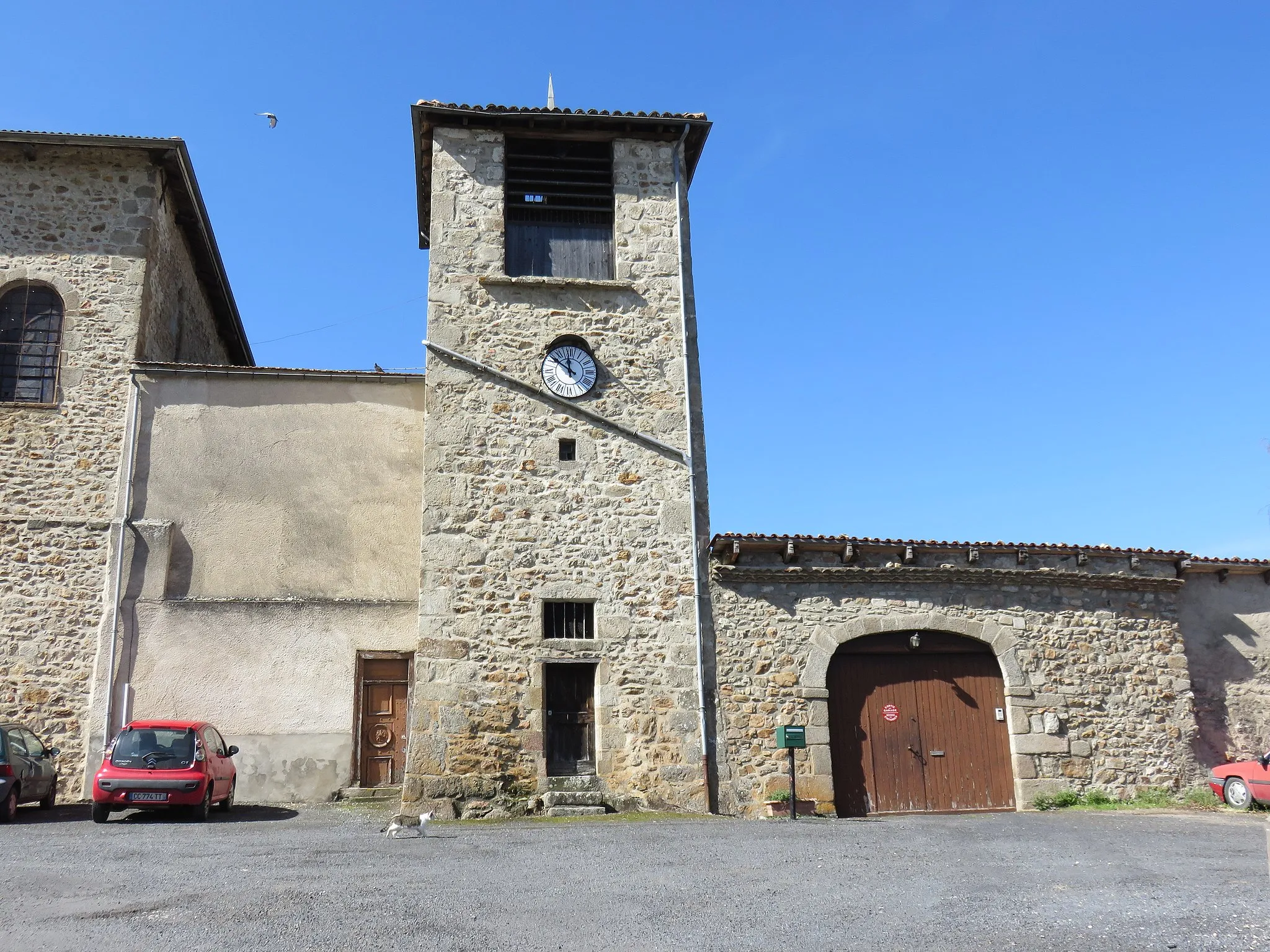 Photo showing: Ancien prieuré de Chaumont-le-Bourg (Puy-de-Dôme, France).