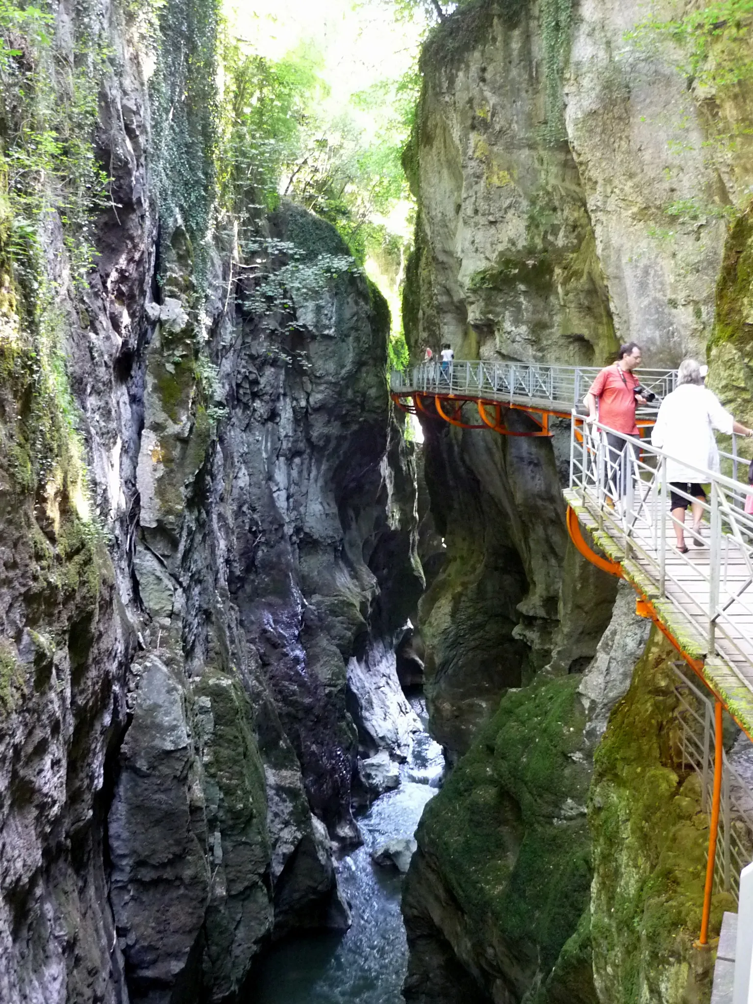 Photo showing: The bridges in the Fier Gorges, Montrottier, Haute-Savoie, France