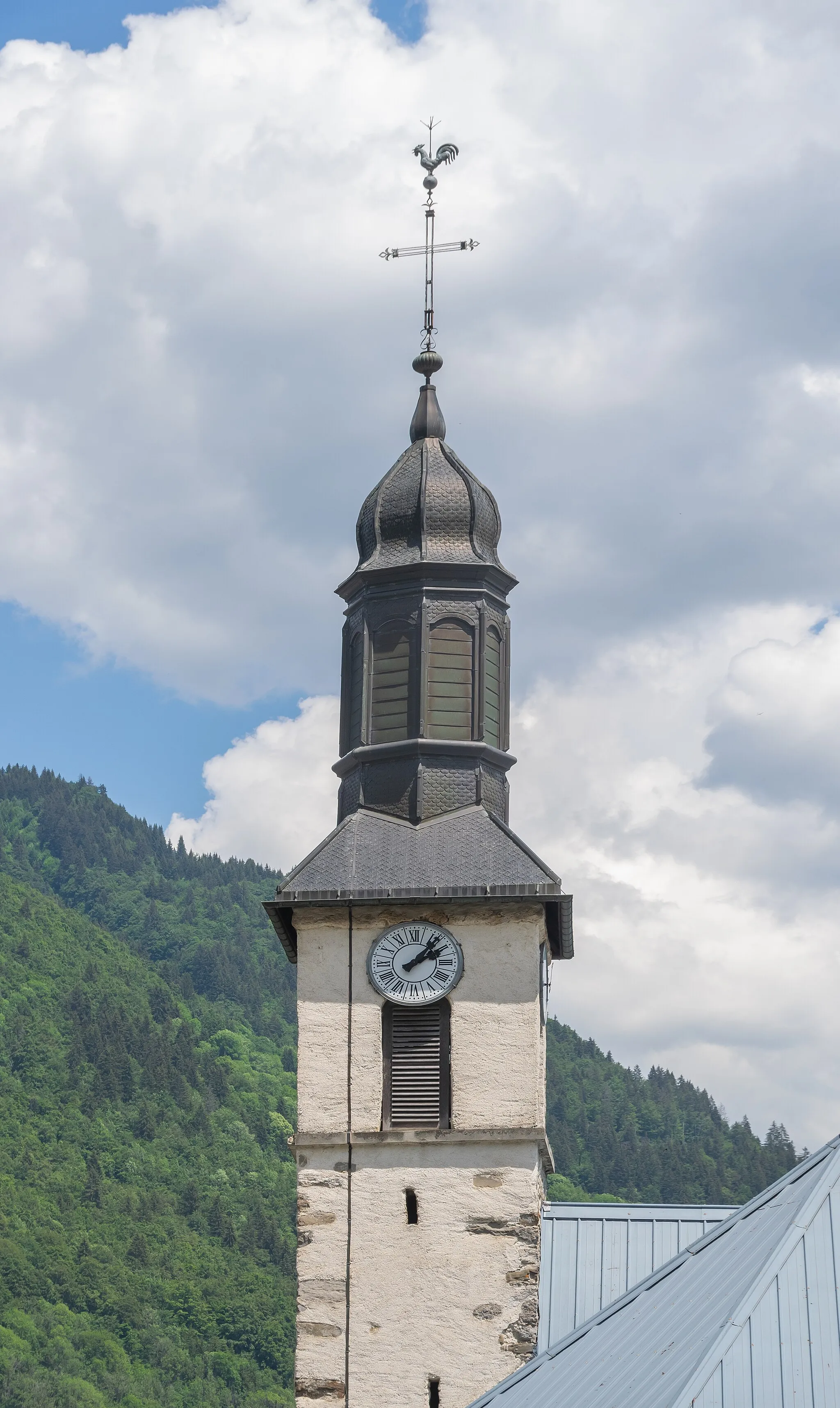 Photo showing: Bell tower of the Saint Aloysius Gonzaga church in Essert-Romand, Haute-Savoie, France