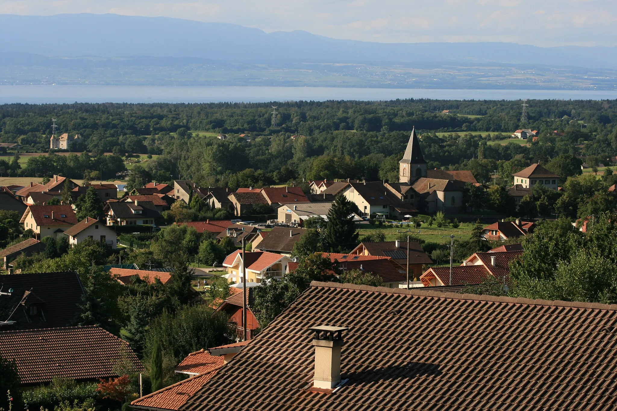 Photo showing: Fessy ( 74) depuis le haut du village