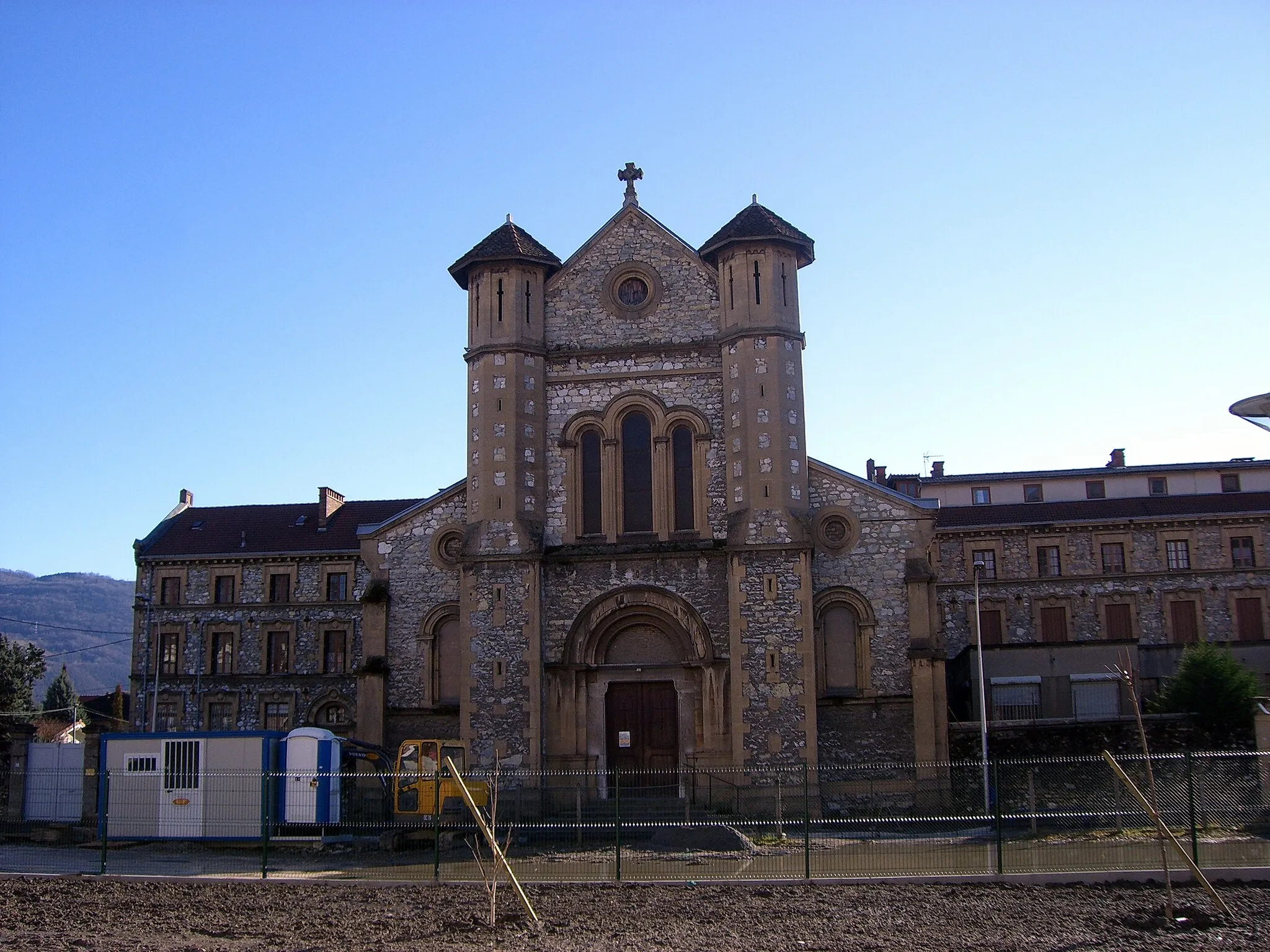 Photo showing: Le Couvent Notre Dame de la Délivrande à Saint-Martin-d'Hères.