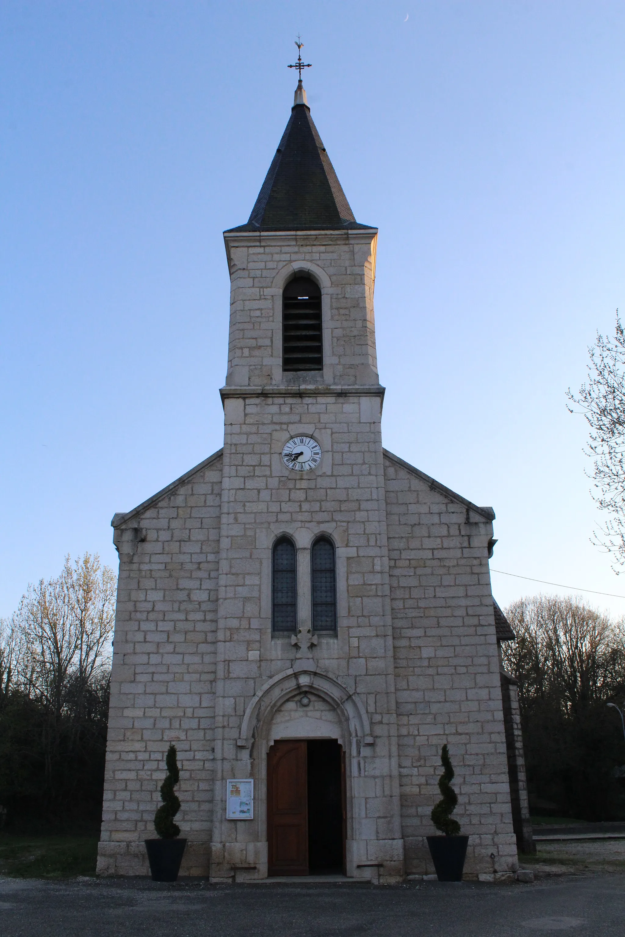 Photo showing: Église Sainte-Catherine de Ceignes.