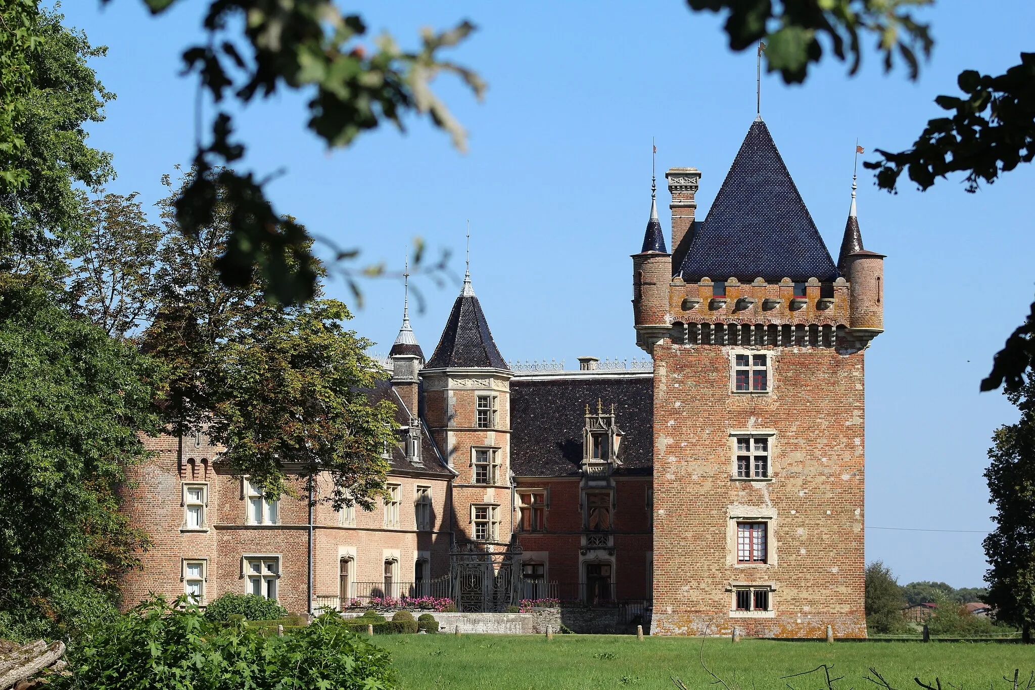 Photo showing: Château de Loriol à Confrançon.