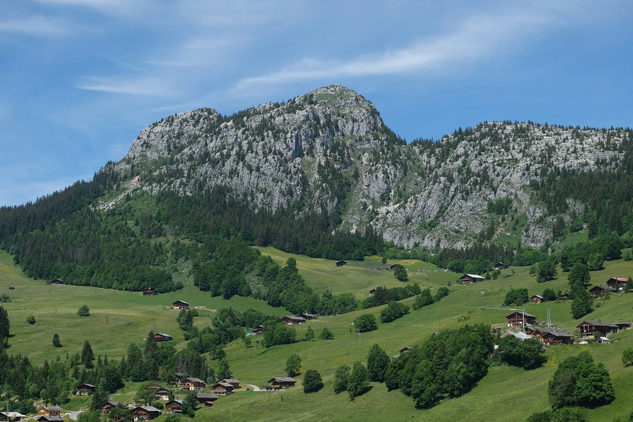 Photo showing: Roc de Charmieux @ Le Grand-Bornand