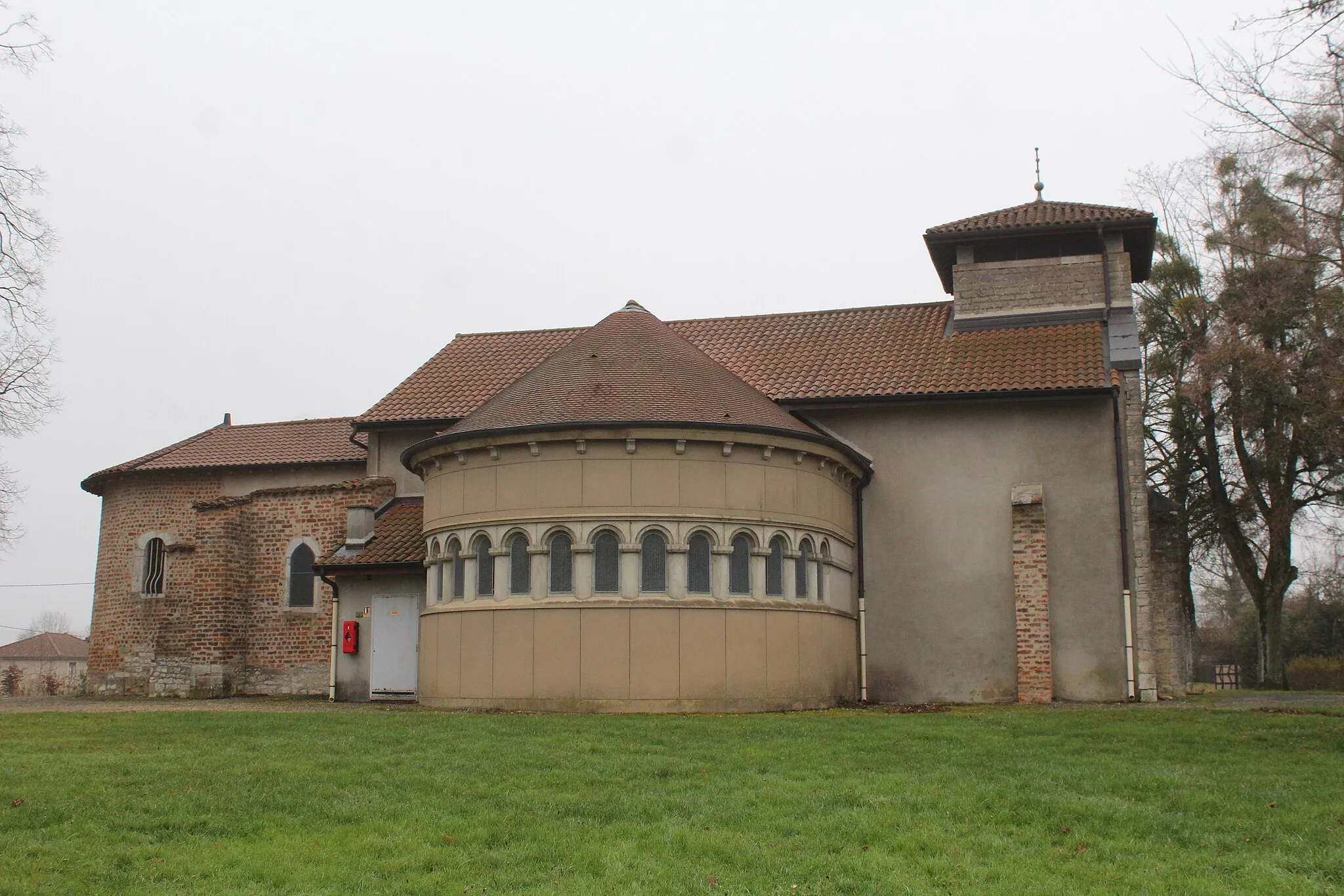 Photo showing: Église Saint-Oyen de Cuet, Montrevel-en-Bresse.