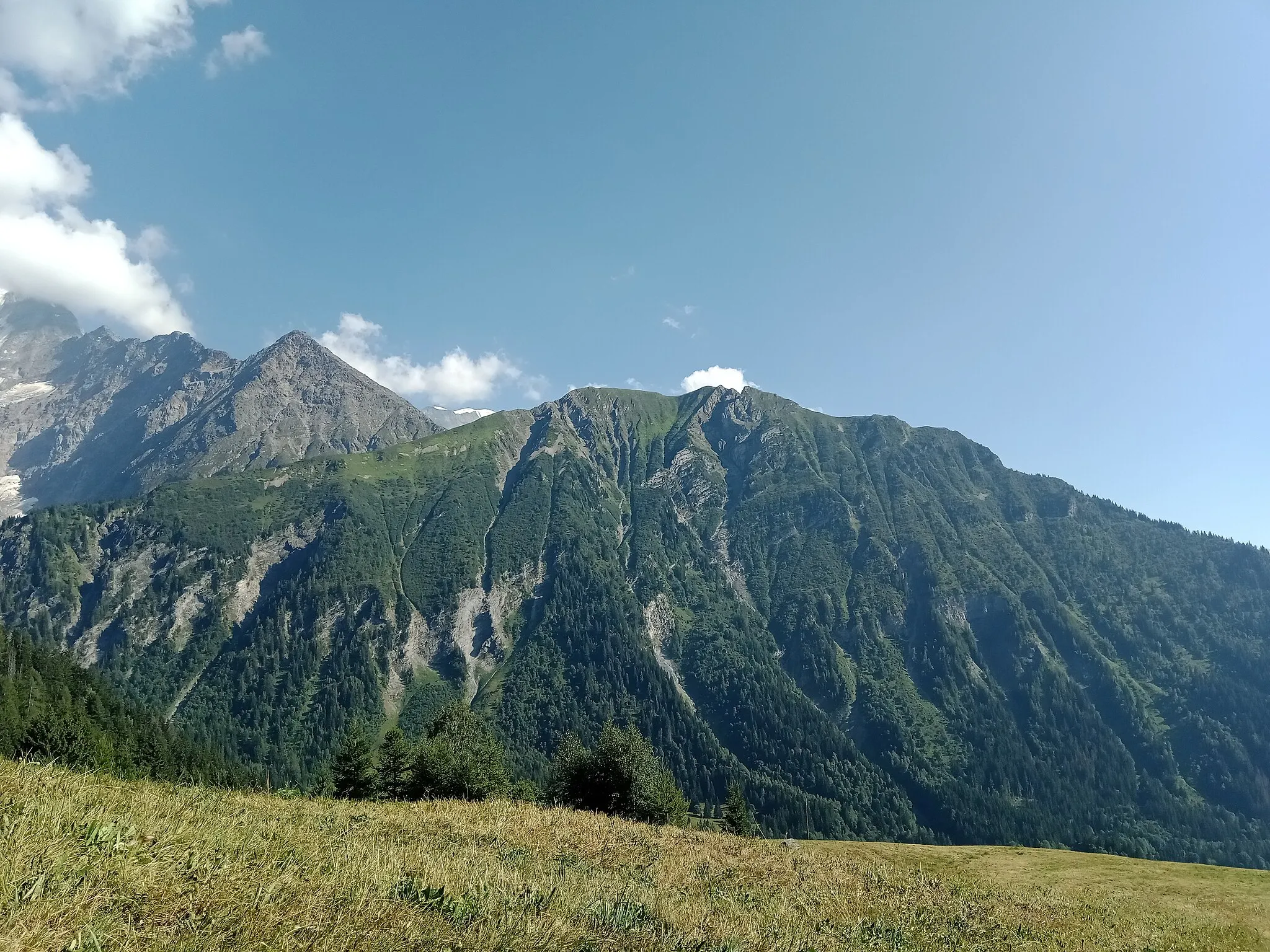 Photo showing: Le mont Vorassay depuis Bellevue, Saint-Gervais-les-Bains, Haute-Savoie, France