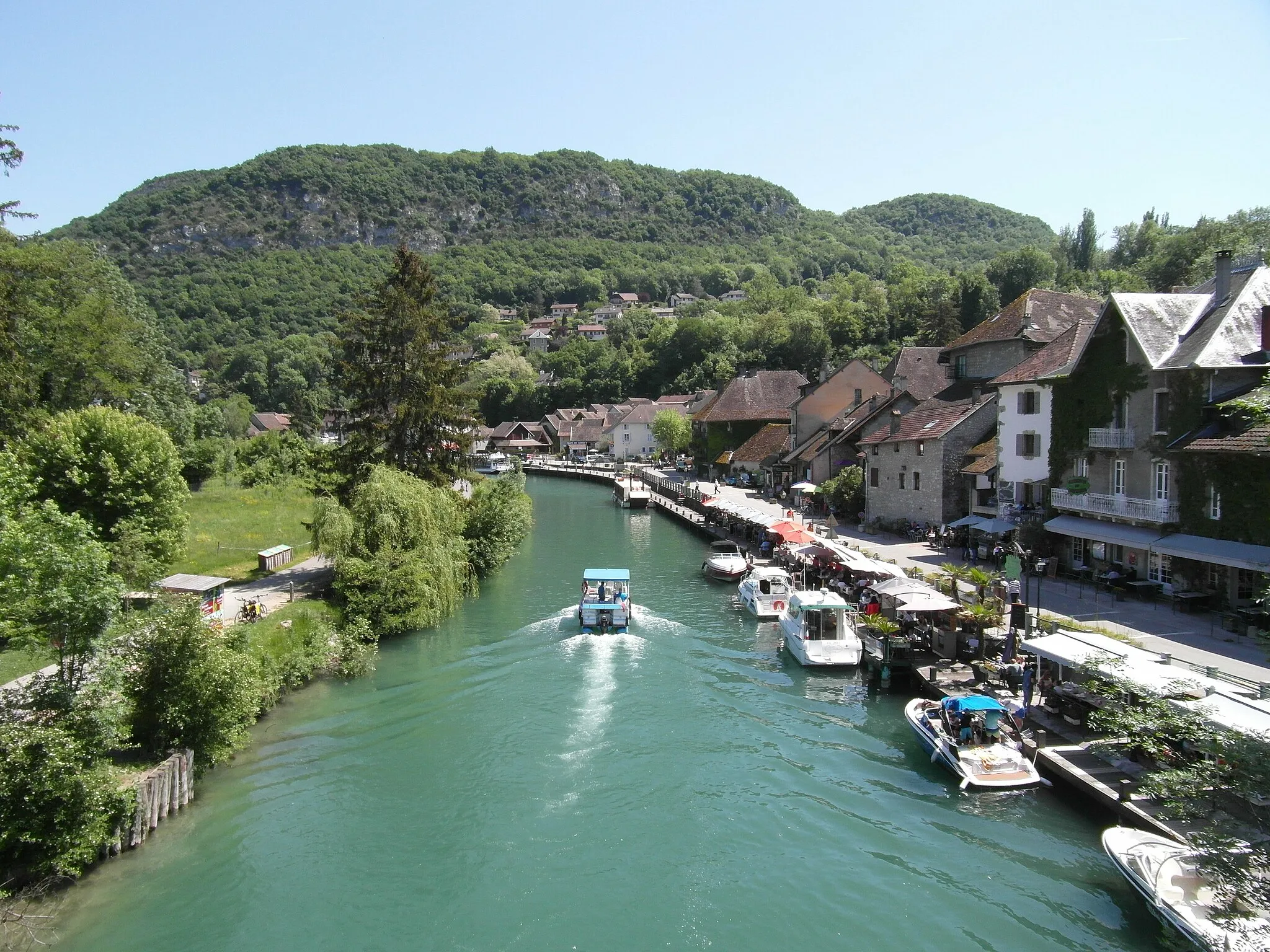 Photo showing: Canal de Savières en mai 2018