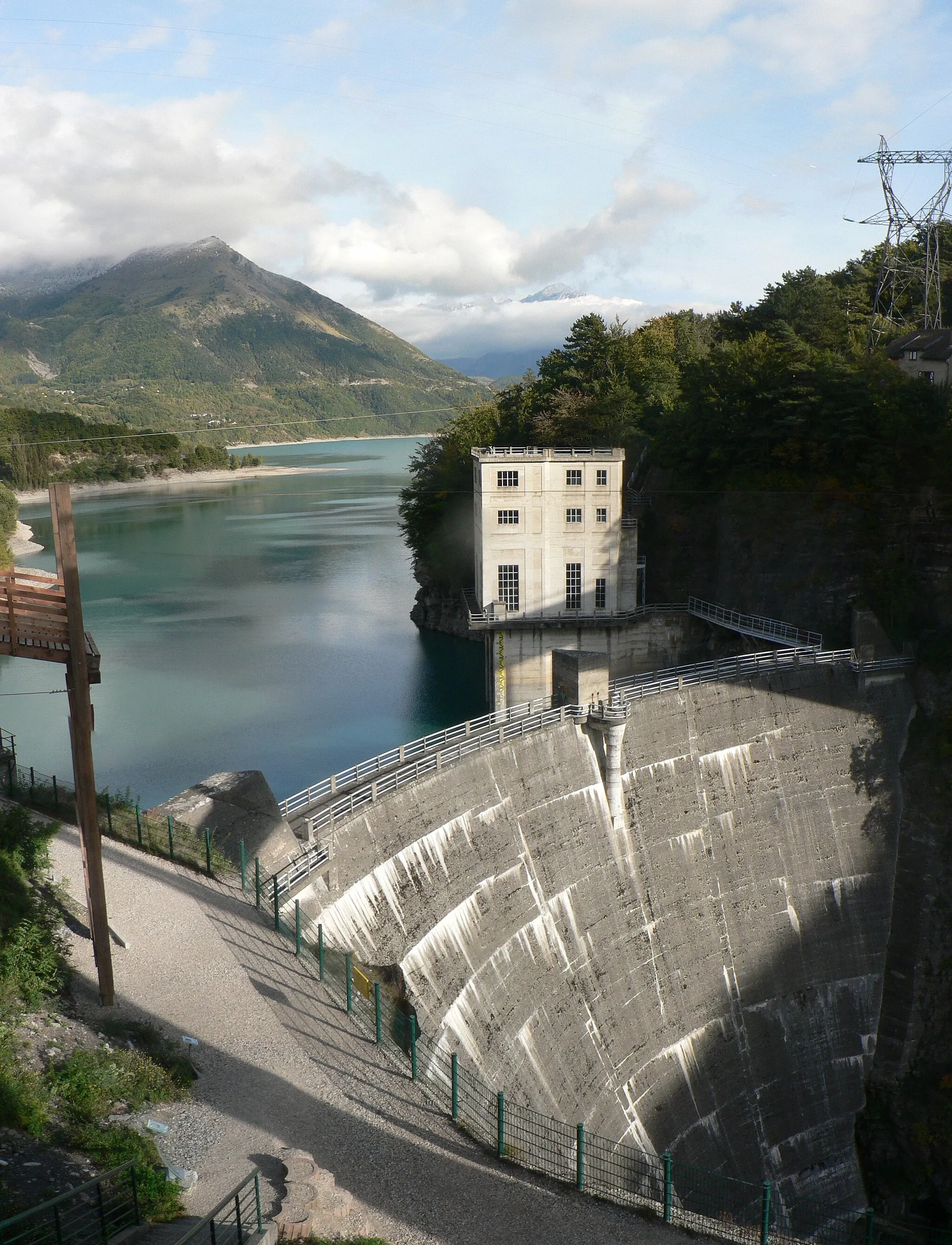 Photo showing: Barrage du Sautet, Isère