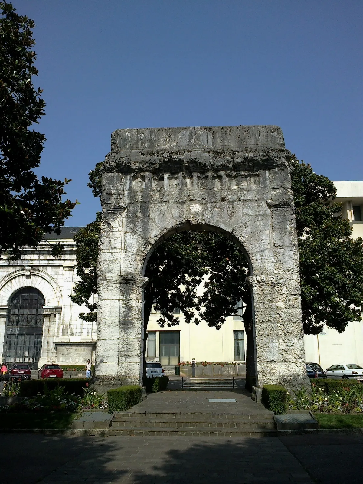 Photo showing: Aix-Les-Bains Place Mollard Arc Campanus