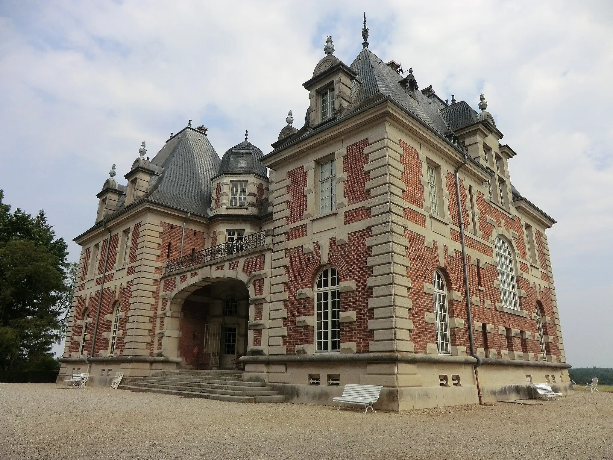Photo showing: Château de Joyeux