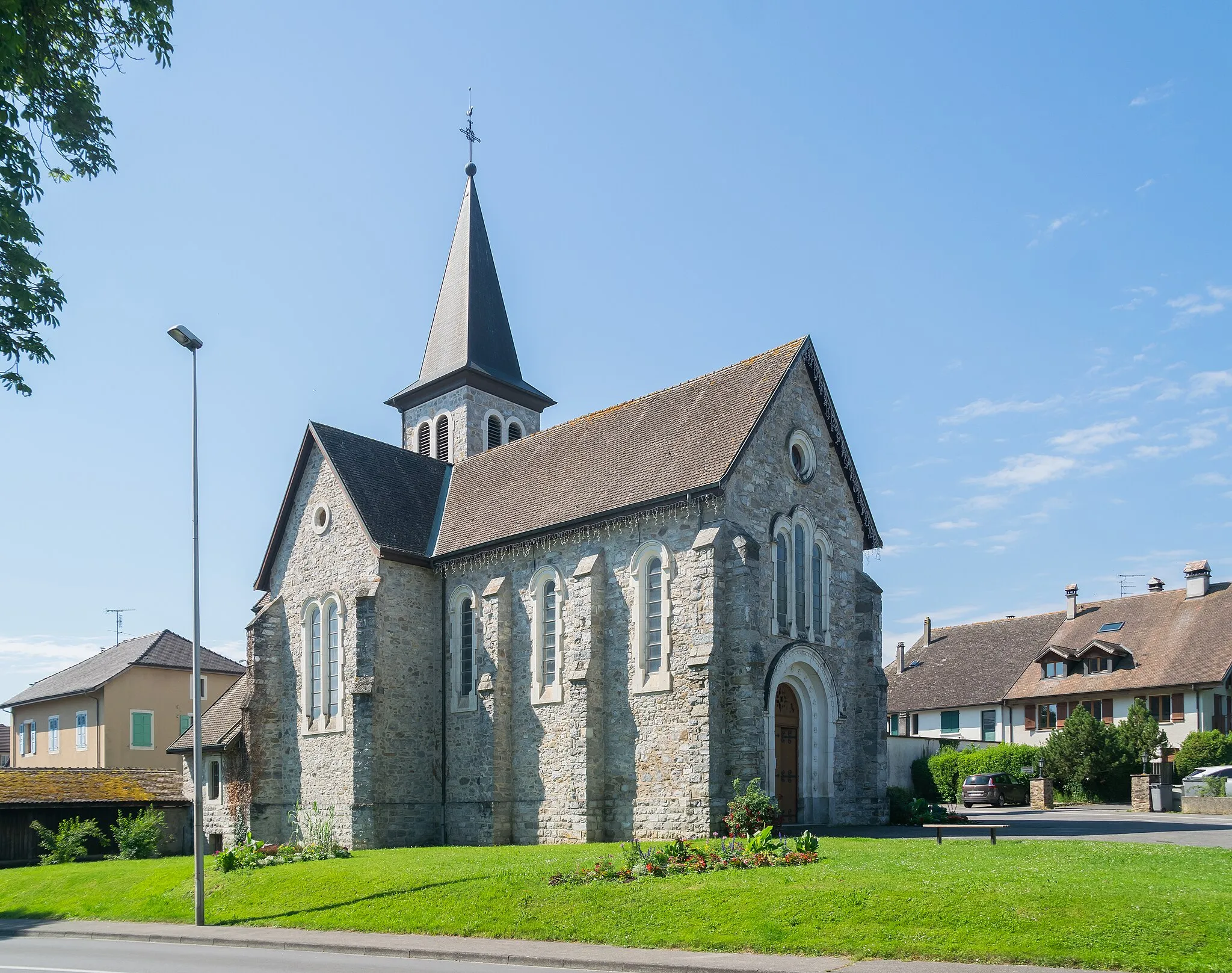 Photo showing: Saint Symphorian church in Excenevex, Haute-Savoie, France