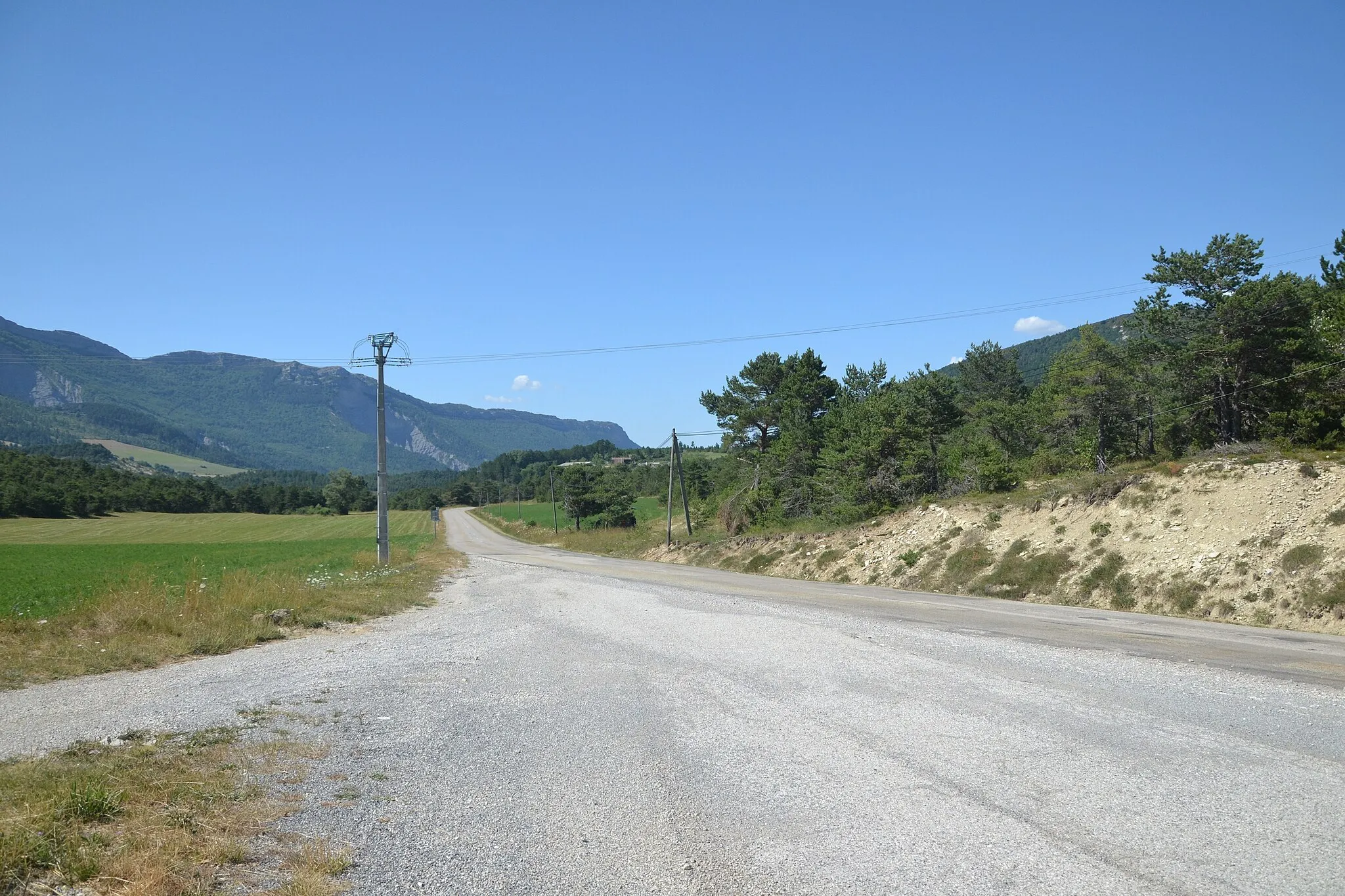 Photo showing: Col de Prémol, sur la route RD 61 entre Jonchères et Bellegarde en Diois
