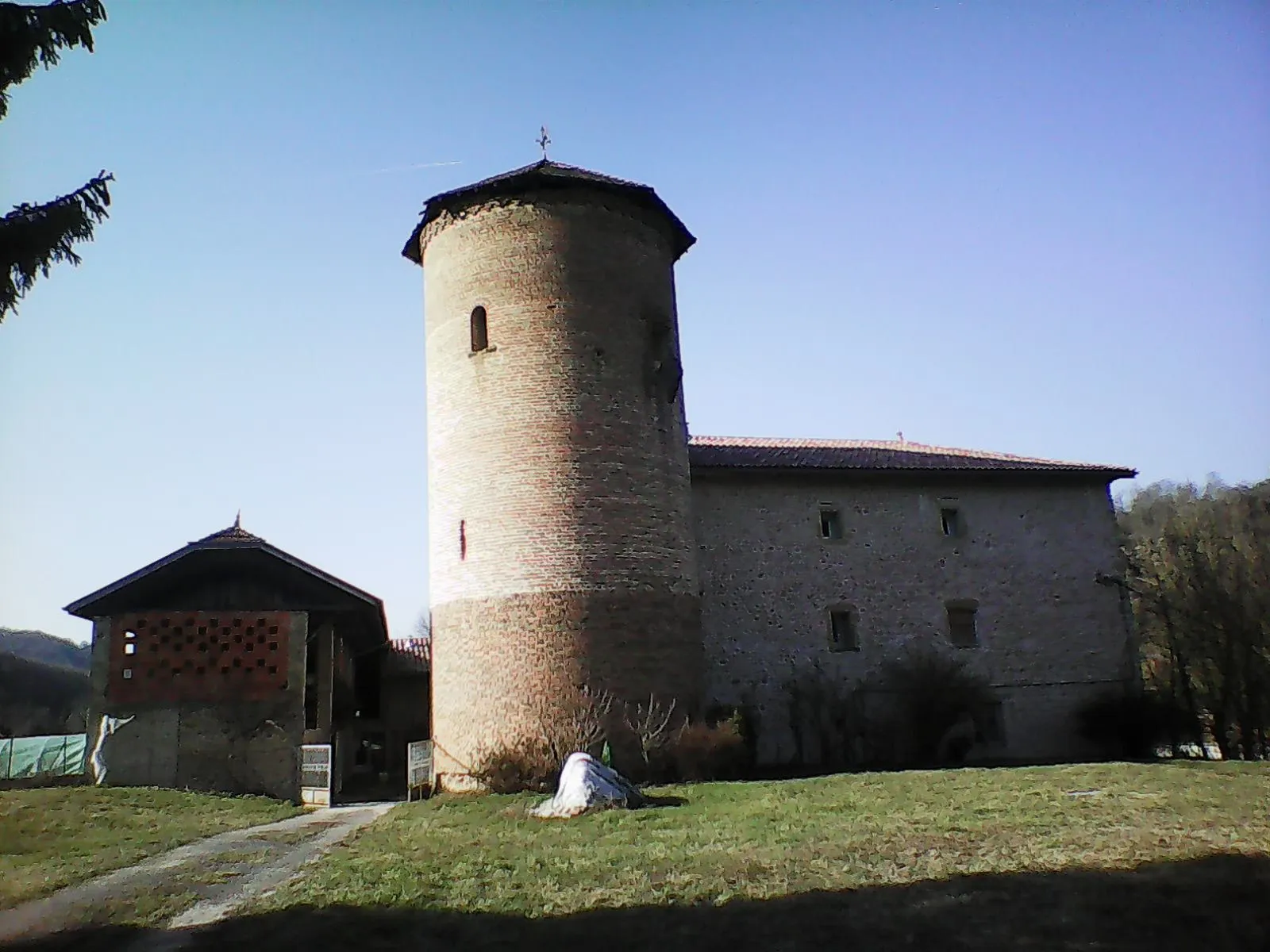 Photo showing: Maison forte médiévale de Forchieux à la Forteresse