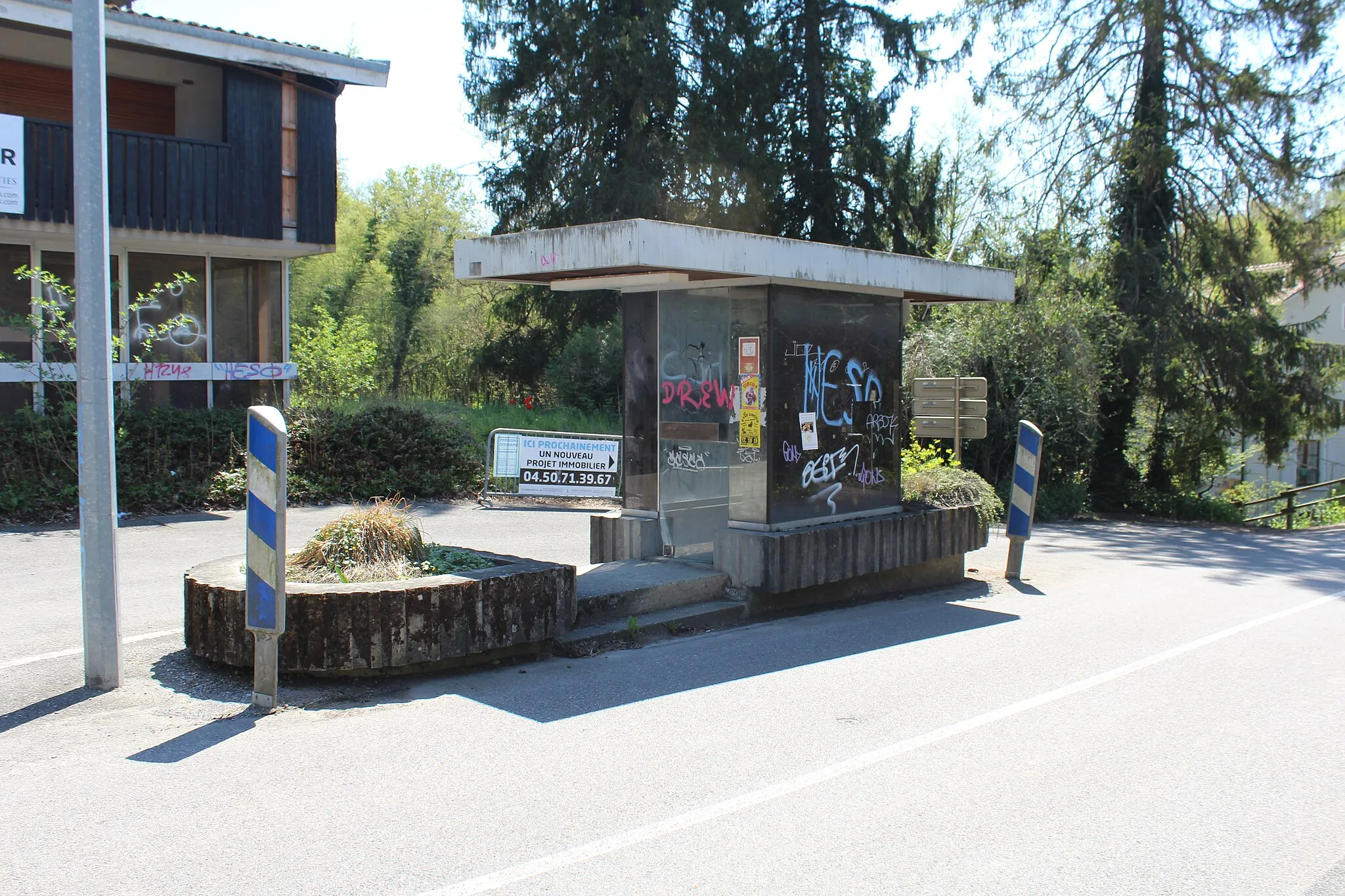 Photo showing: Poste frontière de Chens-le-Pont, Chens-sur-Léman.