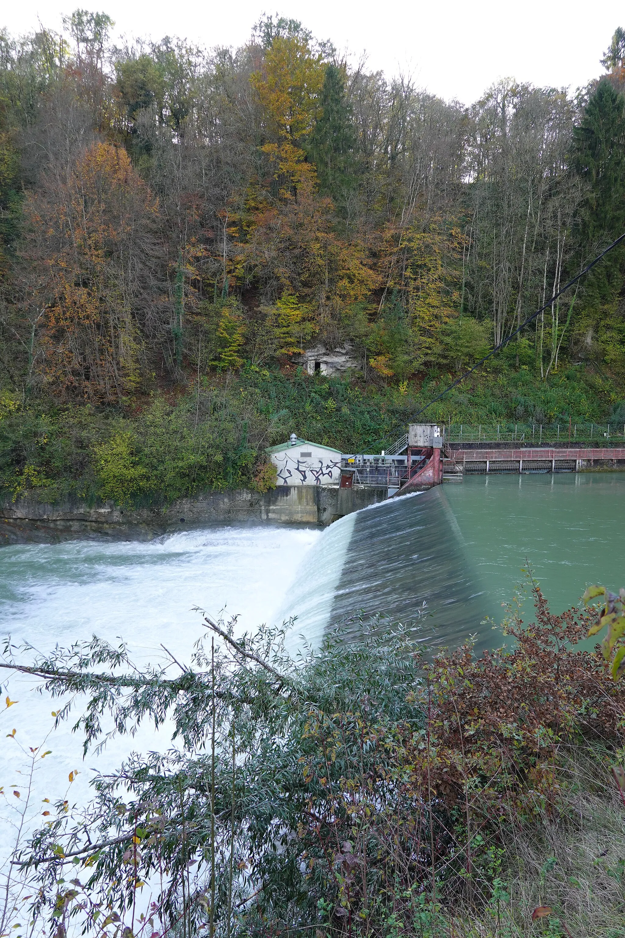 Photo showing: Barrage de Brassily @ Fier river @ Parcours Nature Fier et Erbe @ Cran-Gevrier