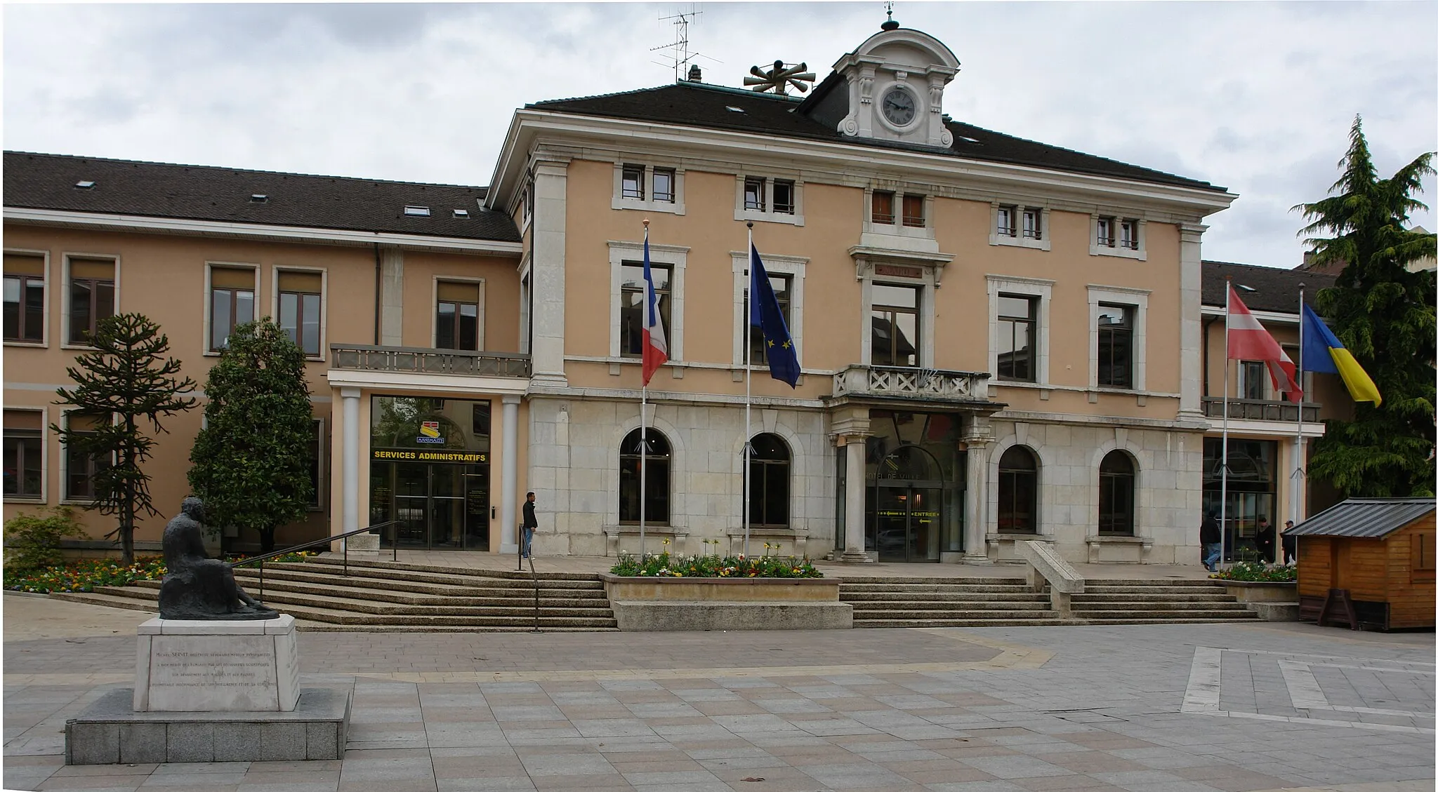Photo showing: Hôtel de Ville d'Annemasse, Haute-Savoie, France.