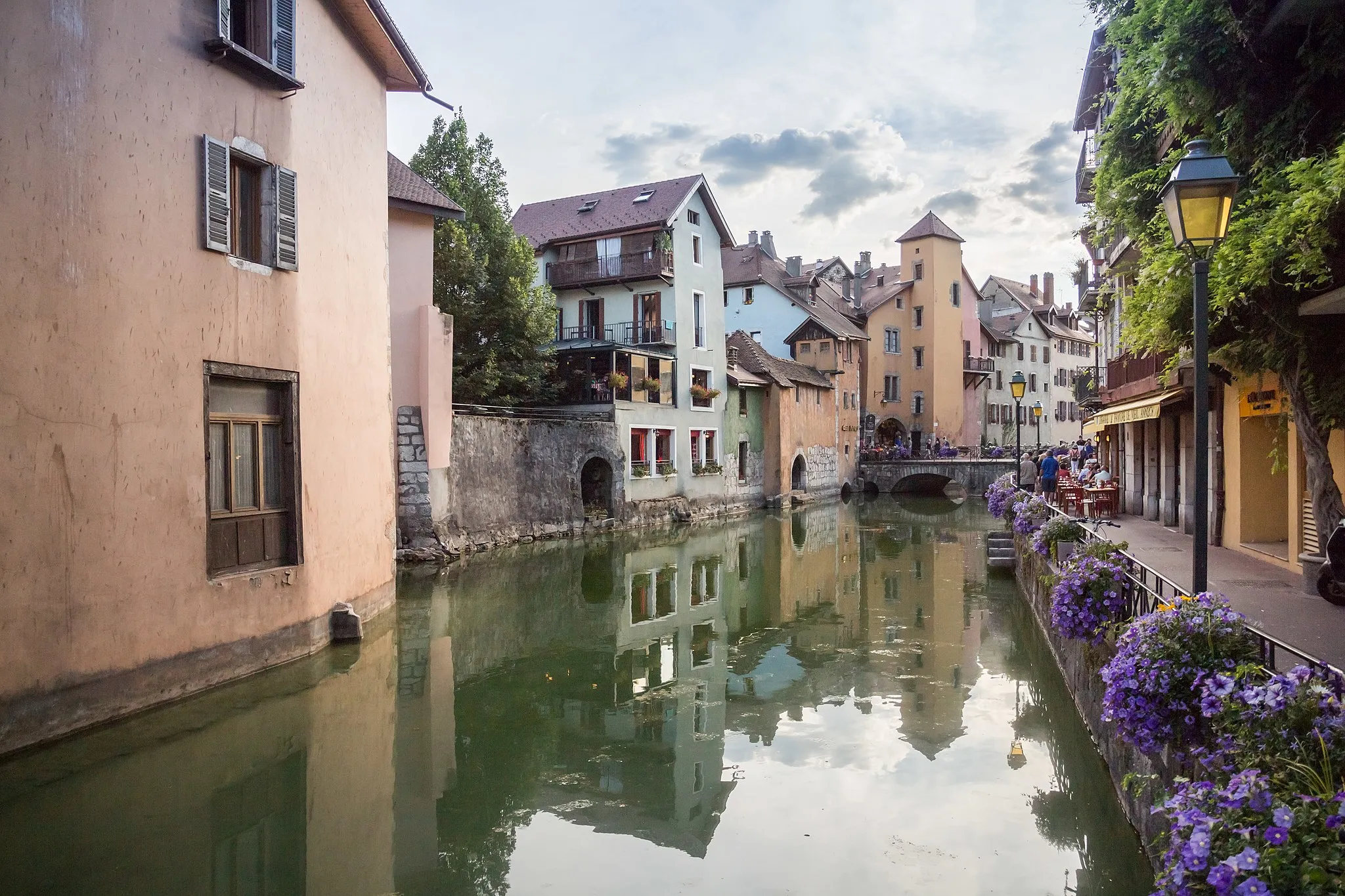 Photo showing: Annecy, Thiou river