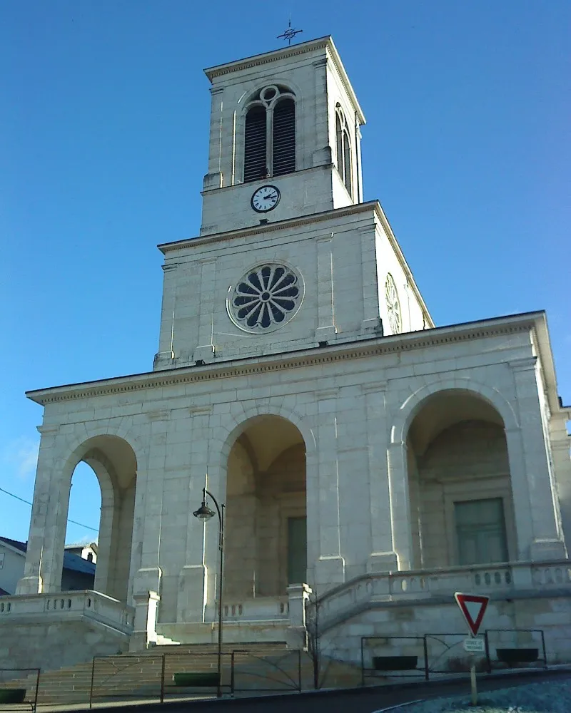 Photo showing: St Leger Church, Oyonnax, France
