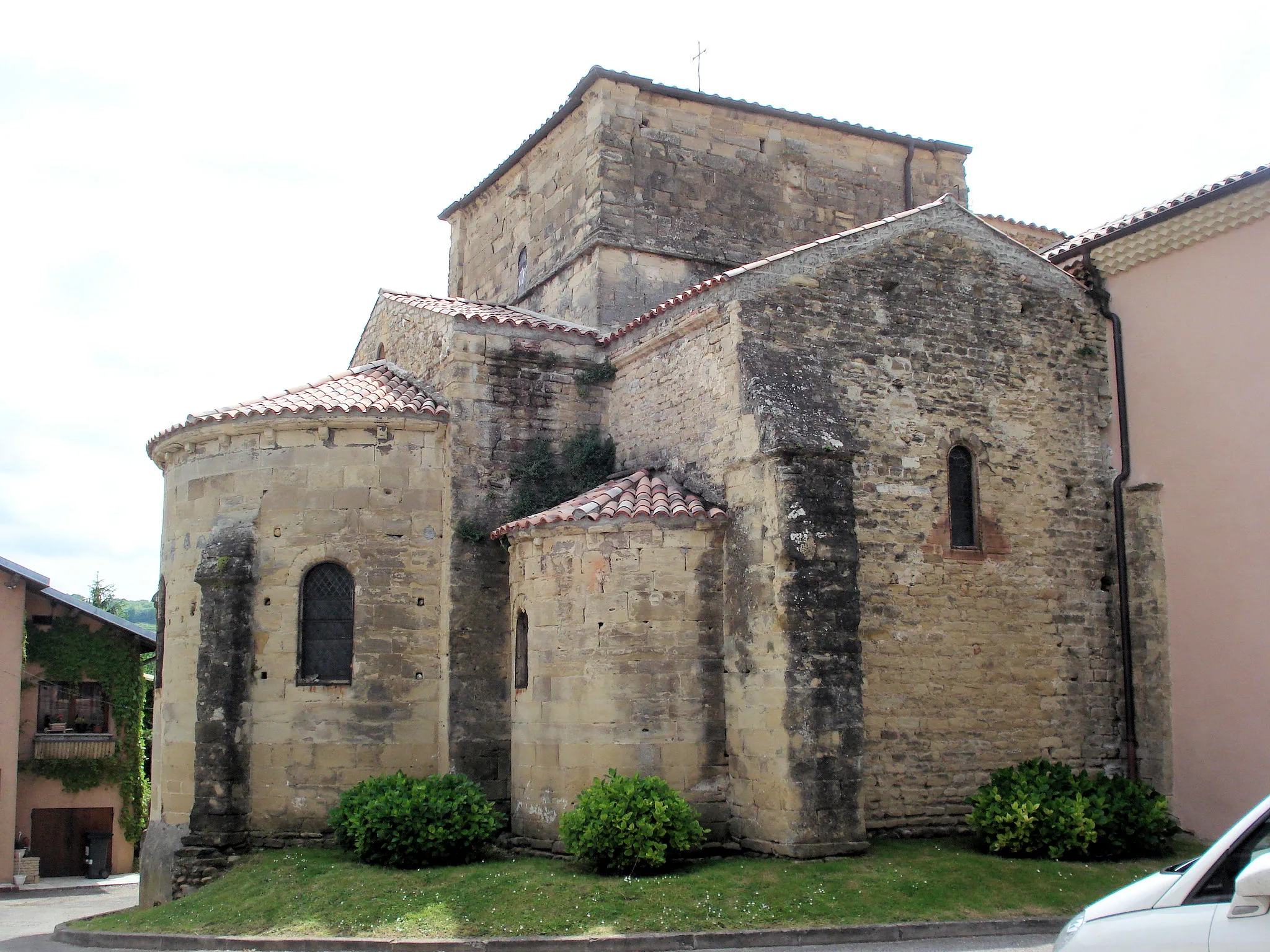 Photo showing: chevet de l'église d'Anneyron dans la Drôme