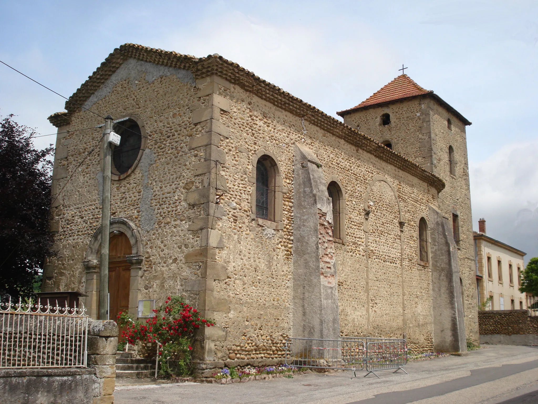 Photo showing: église du hameau de Mantaille, commune d'Anneyron dans le nord de la Drôme