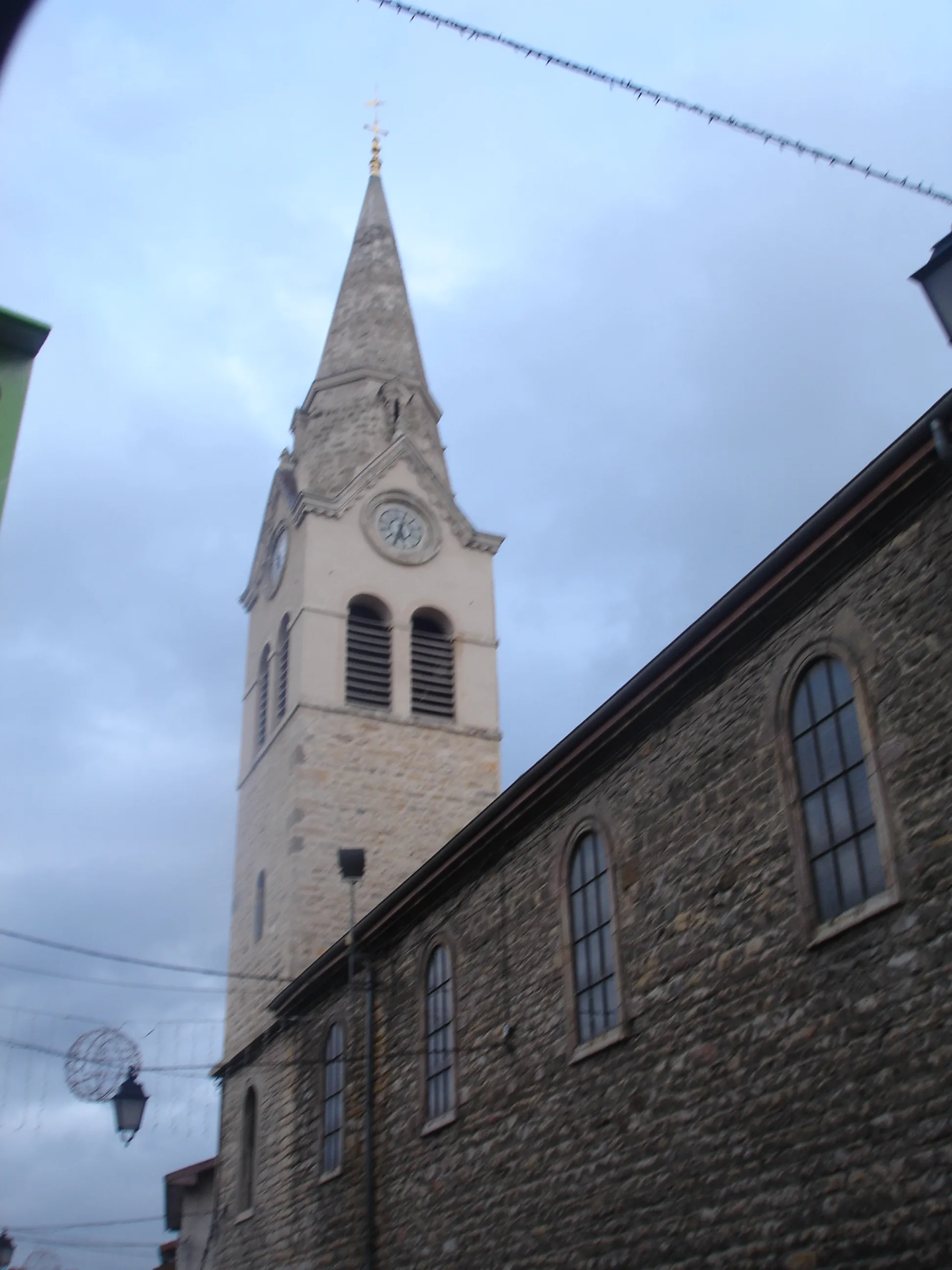 Photo showing: La Verpillière (38) : L'église