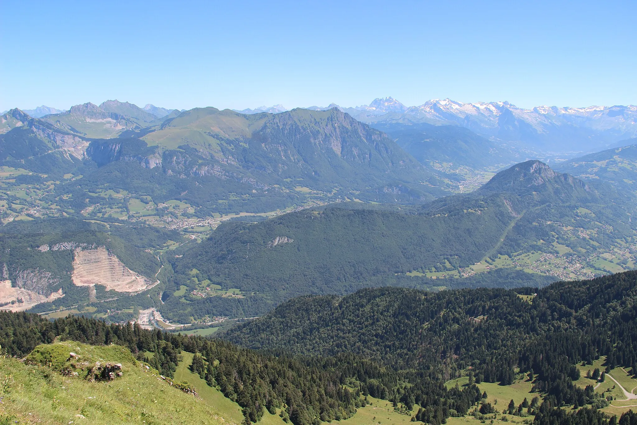 Photo showing: Panoramic view from from Le Môle