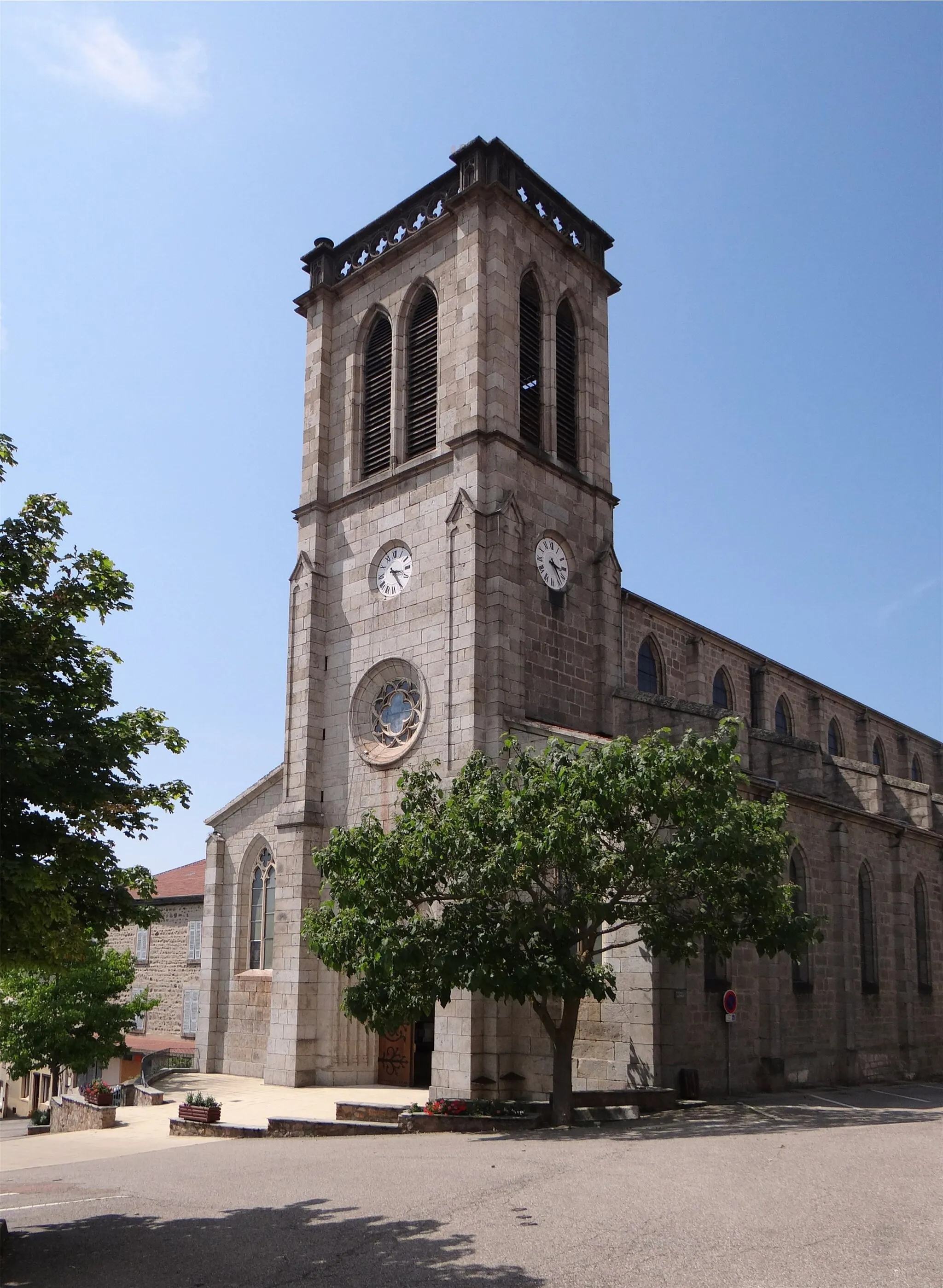 Photo showing: Église de la Nativité-de-Saint-Jean-Baptiste, Panissières, Loire, France.