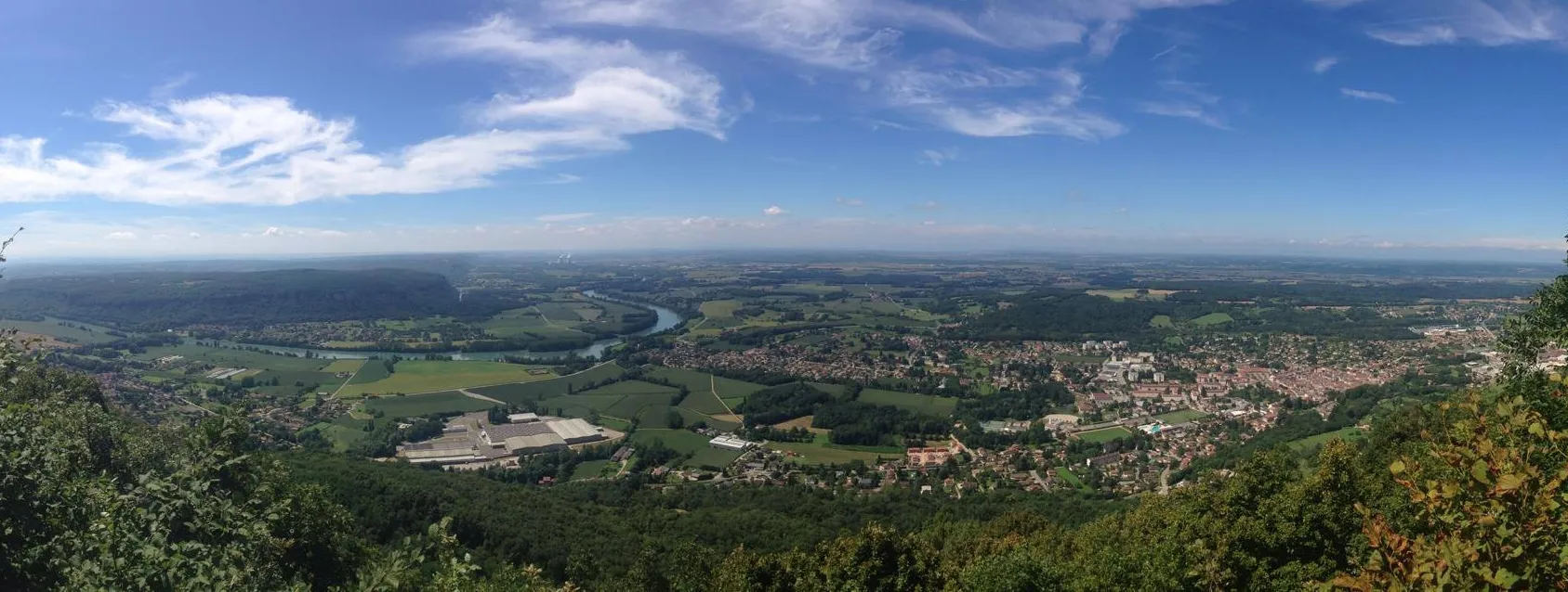 Photo showing: Photo de la plaine de l'Ain, vue de puis la croix de Bramafan (Lagnieu)