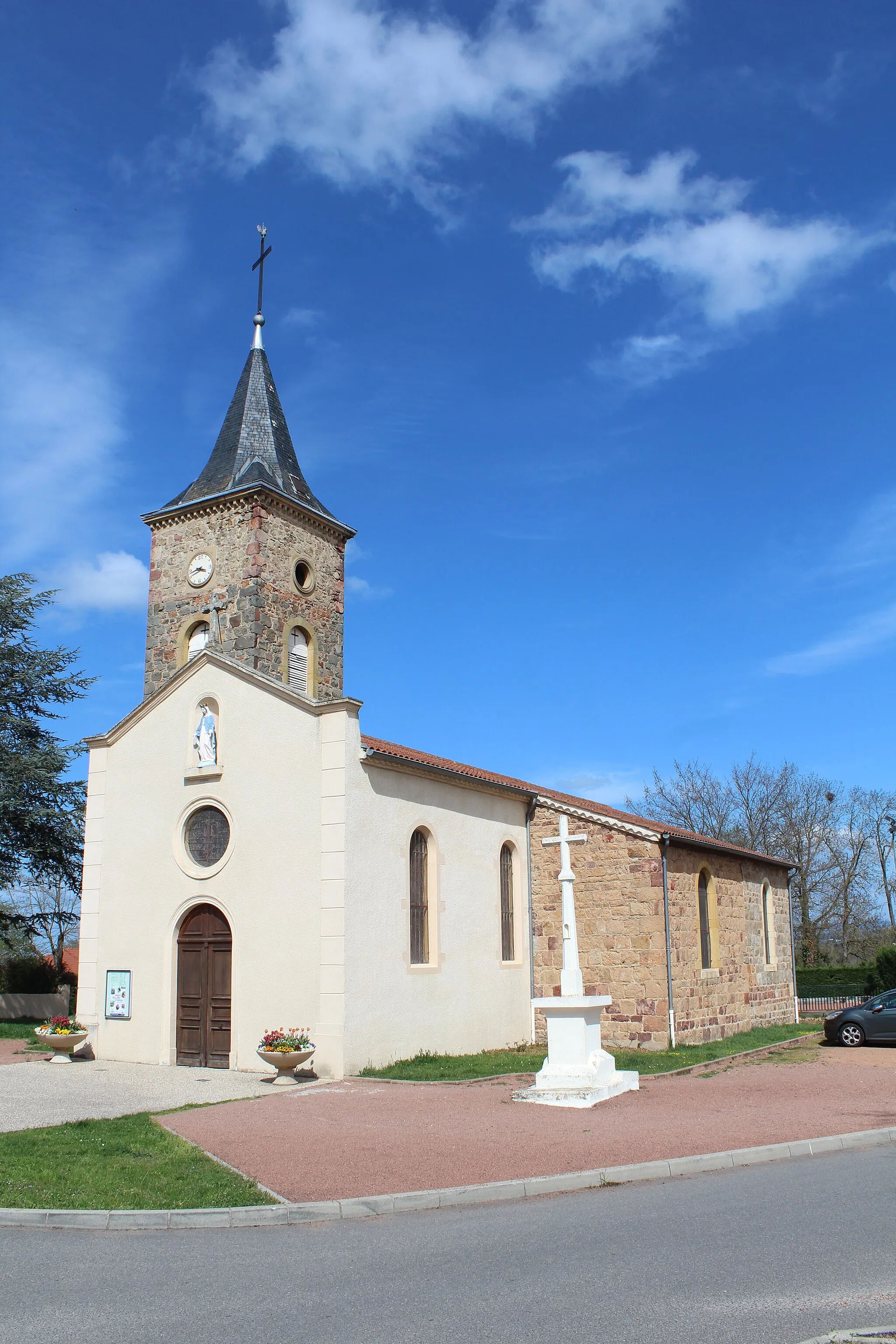 Photo showing: Église Saints-Jacques-et-Philippe de Commelle, Commelle-Vernay.