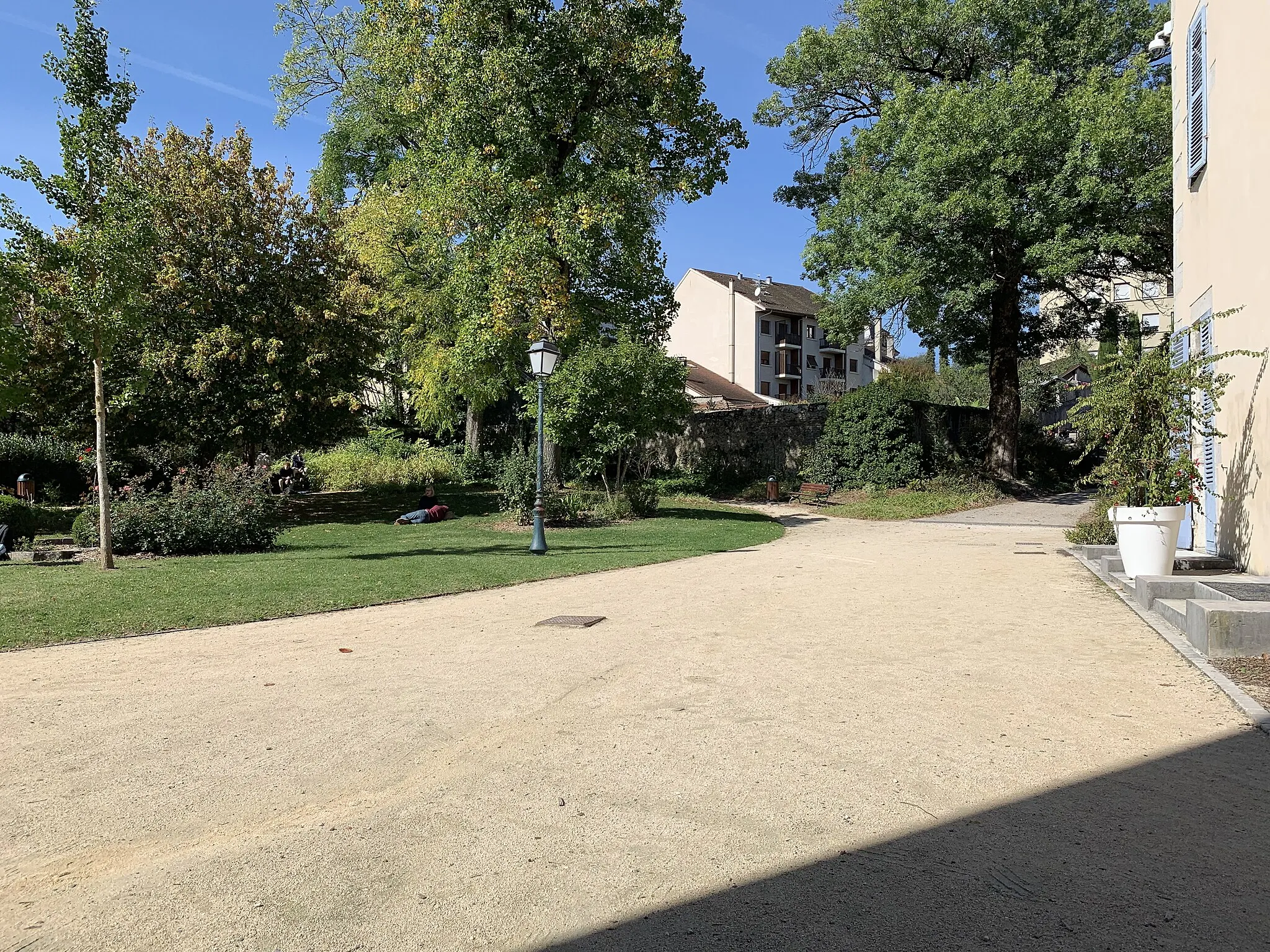 Photo showing: Jardin de l'Hôtel Dallemagne (Belley).