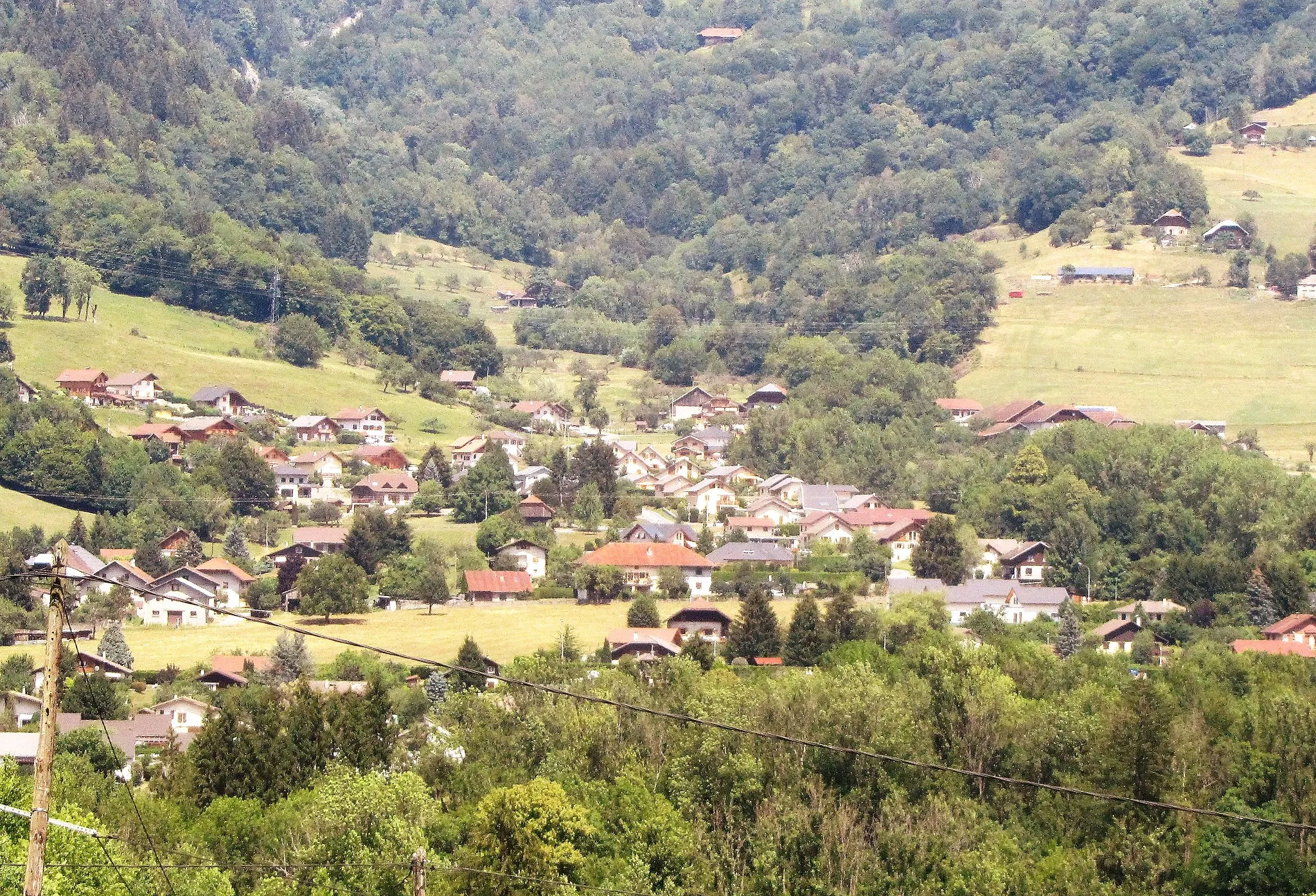 Photo showing: hameau de l'adret d'Ugine