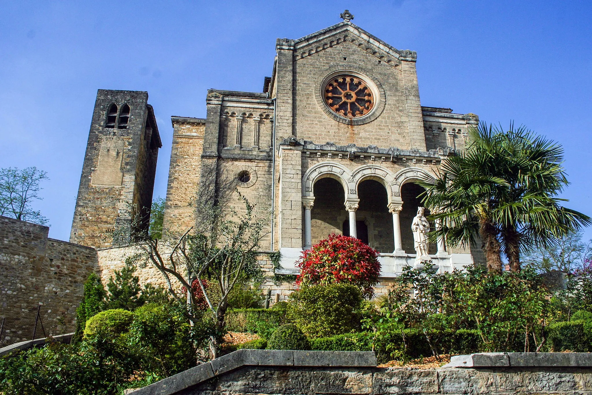 Photo showing: Chabeuil (Drôme, France), église Saint-Jean-Baptiste