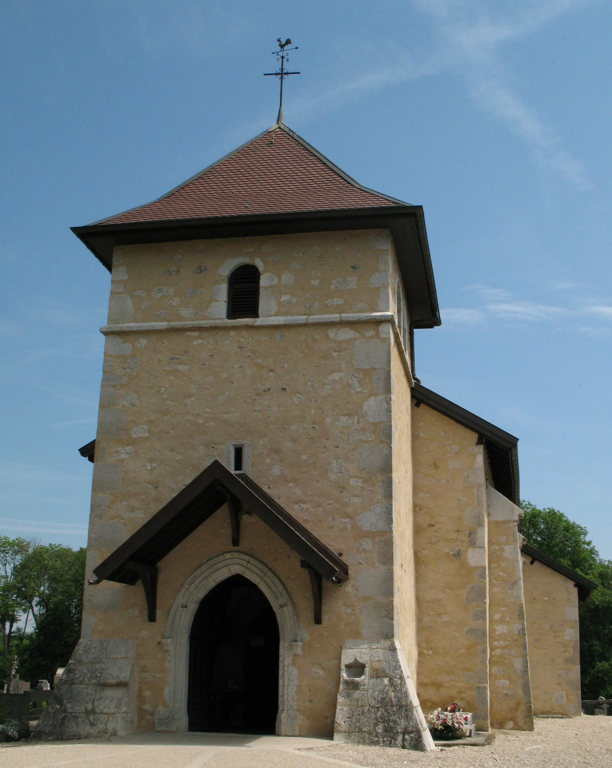 Photo showing: Eglise Saint Pierre de Pouilly