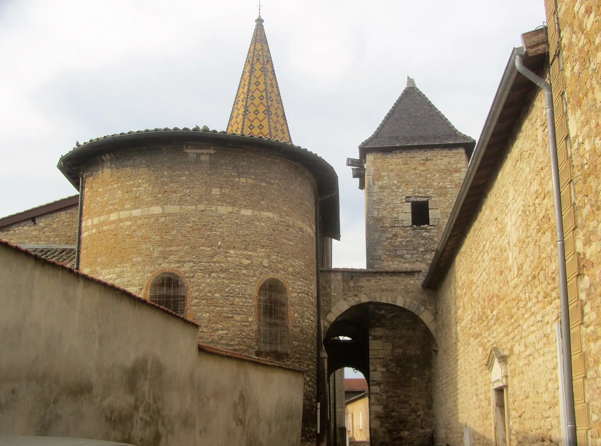 Photo showing: château de Limas