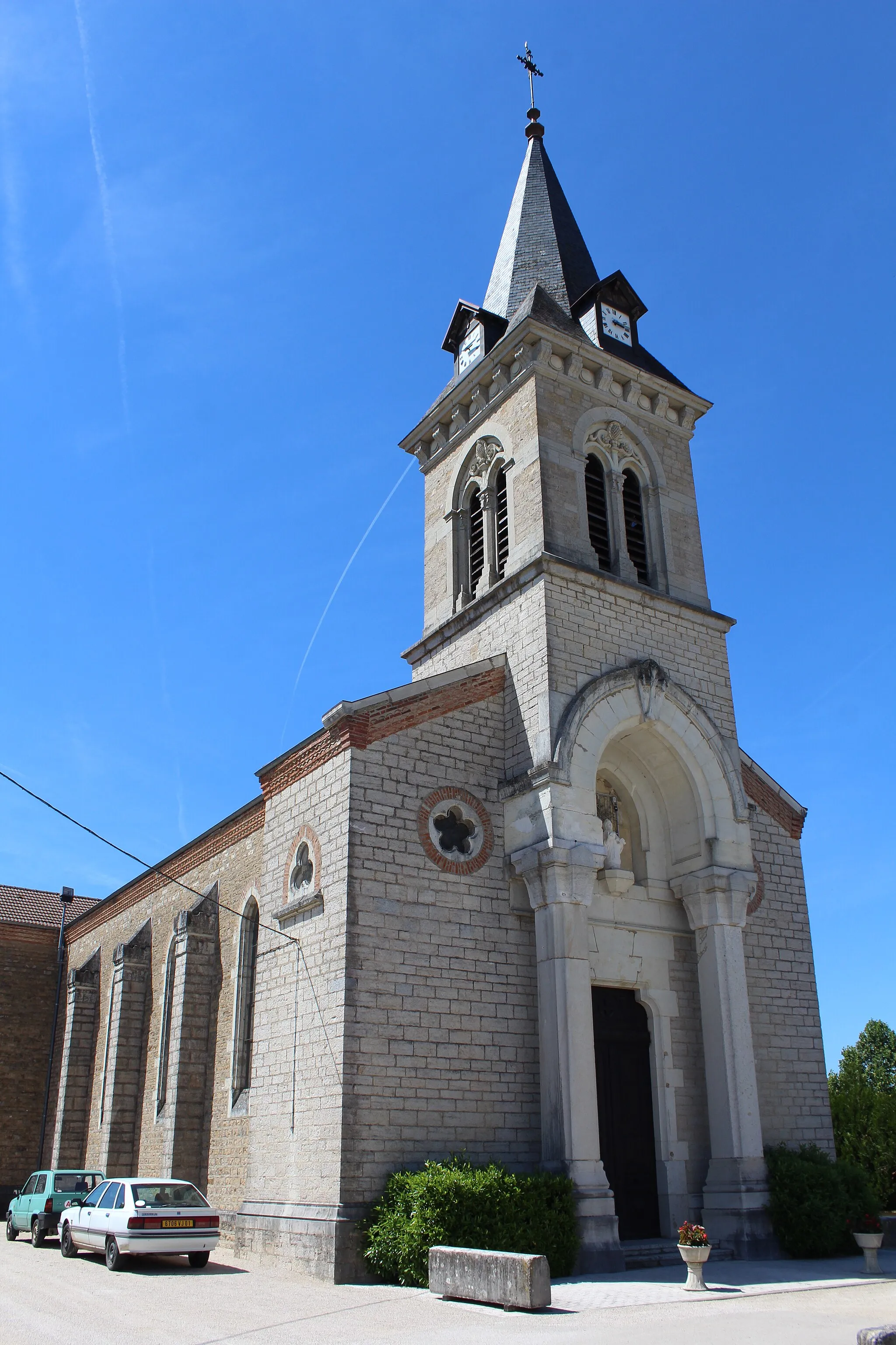 Photo showing: Église Saint-Léger de Villemotier
