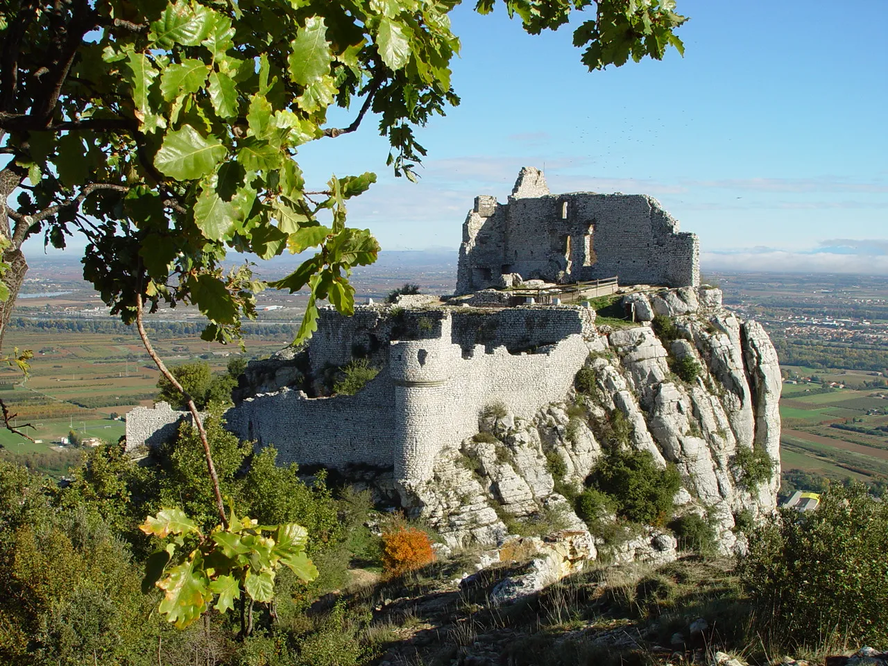 Photo showing: France - Ardèche - Ruines du château de Crussol