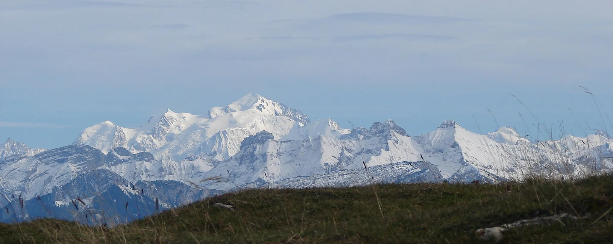 Photo showing: Mont-Blanc mountain range seen from le Salève