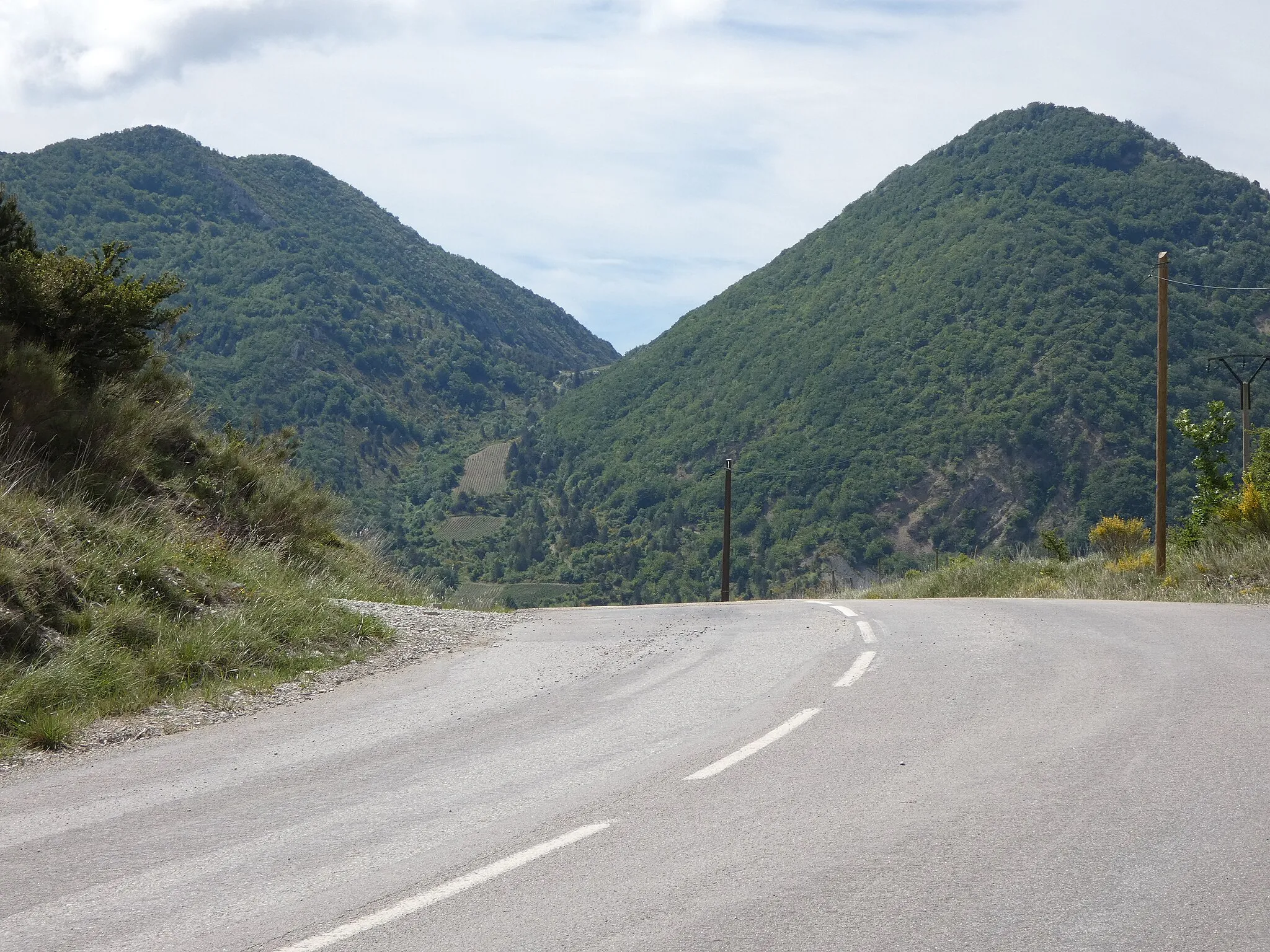 Photo showing: Monts au sud.