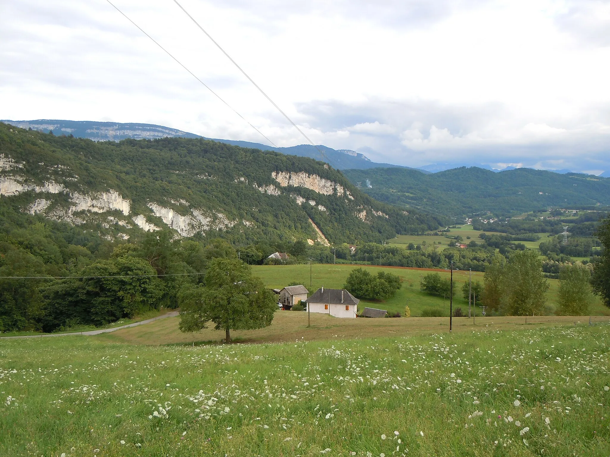 Photo showing: Verel-de-Montbel - Le Buffet