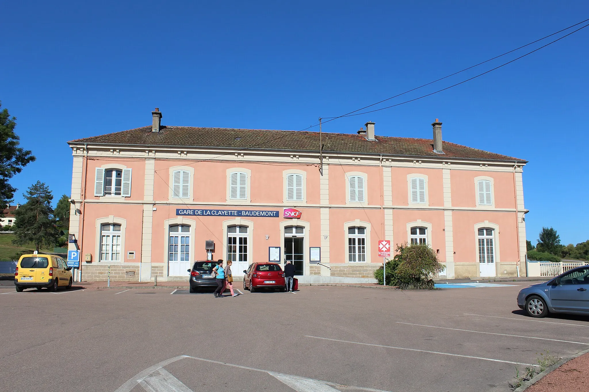 Photo showing: Gare de La Clayette - Baudemont.