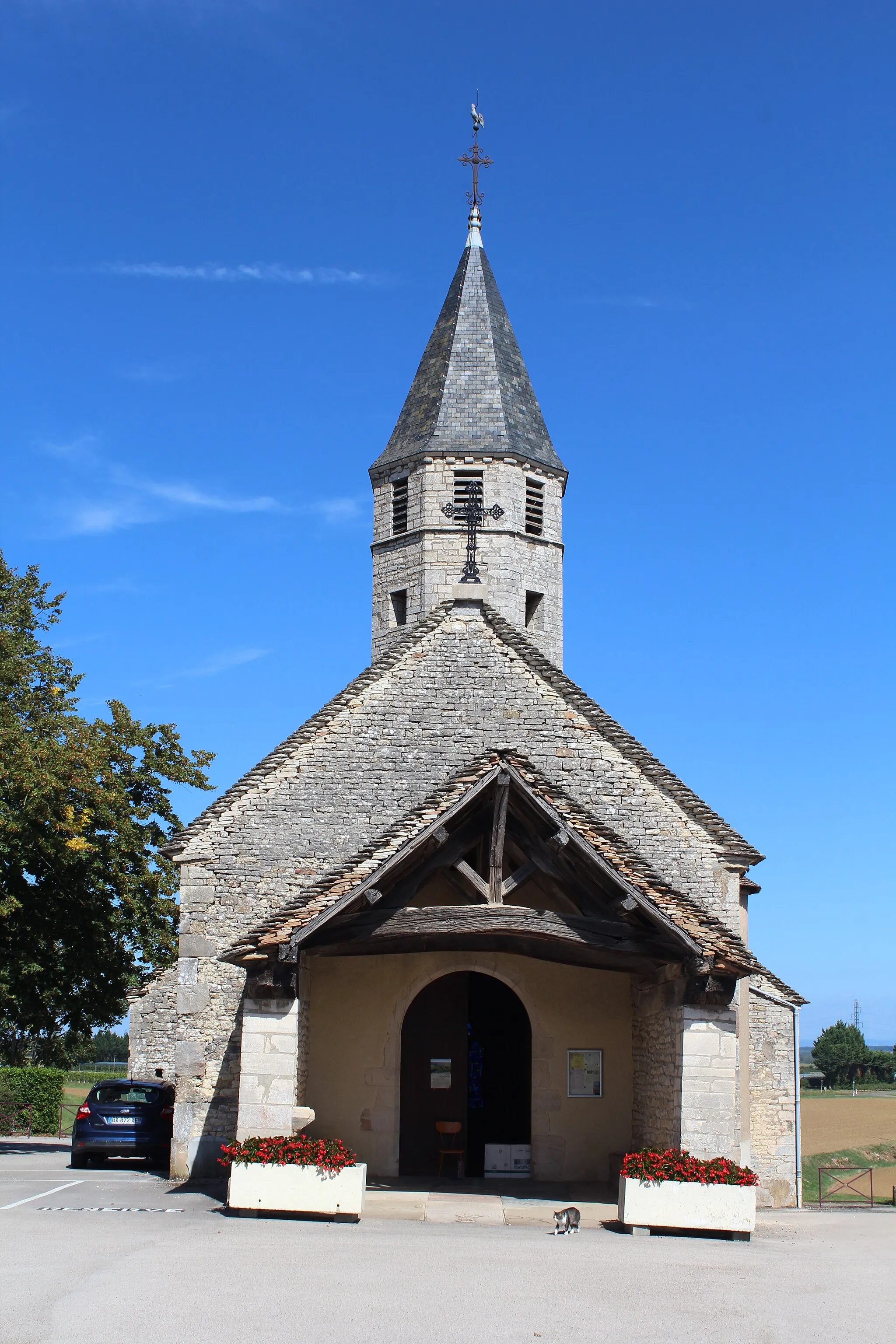 Photo showing: Église Saint-Didier de Montbellet.