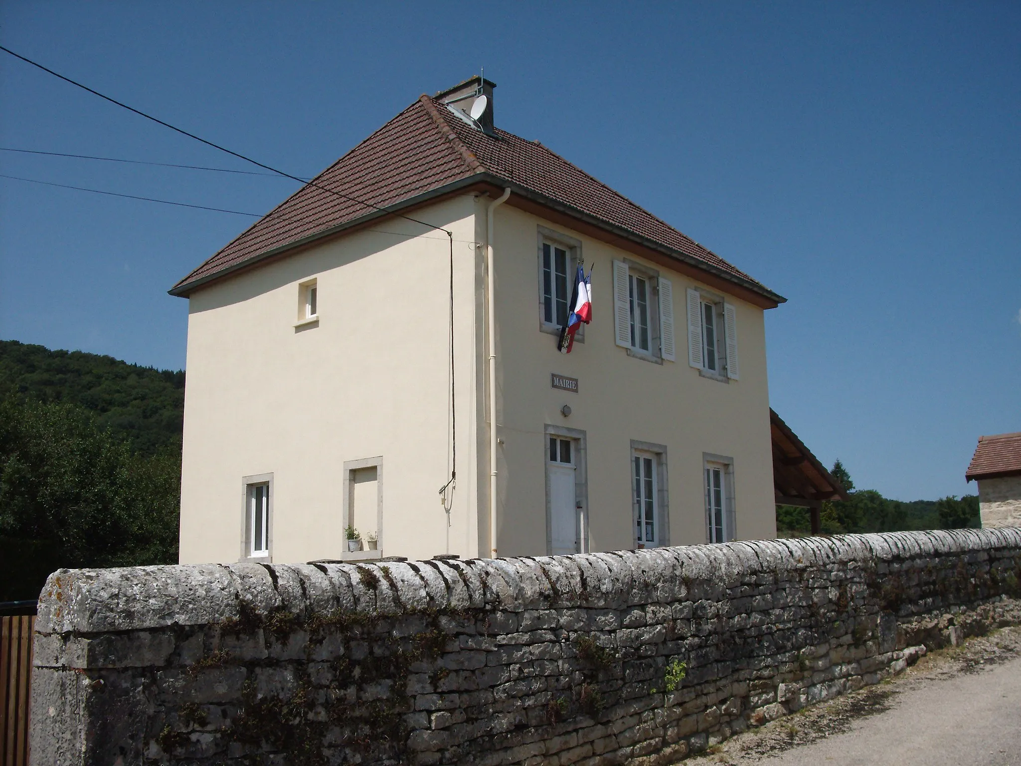 Photo showing: Broissia - Mairie