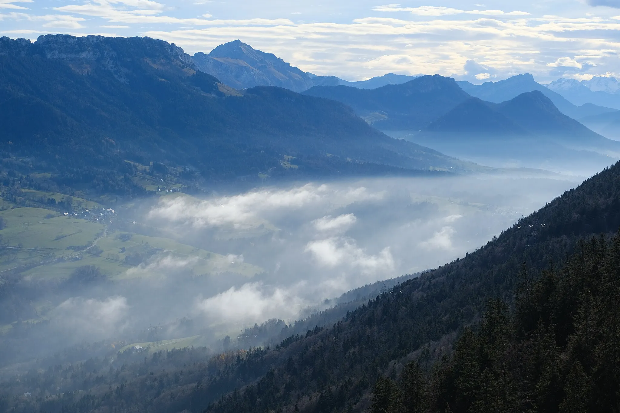 Photo showing: Col de Leschaux @ Belvédère de Bénévent @ Semnoz