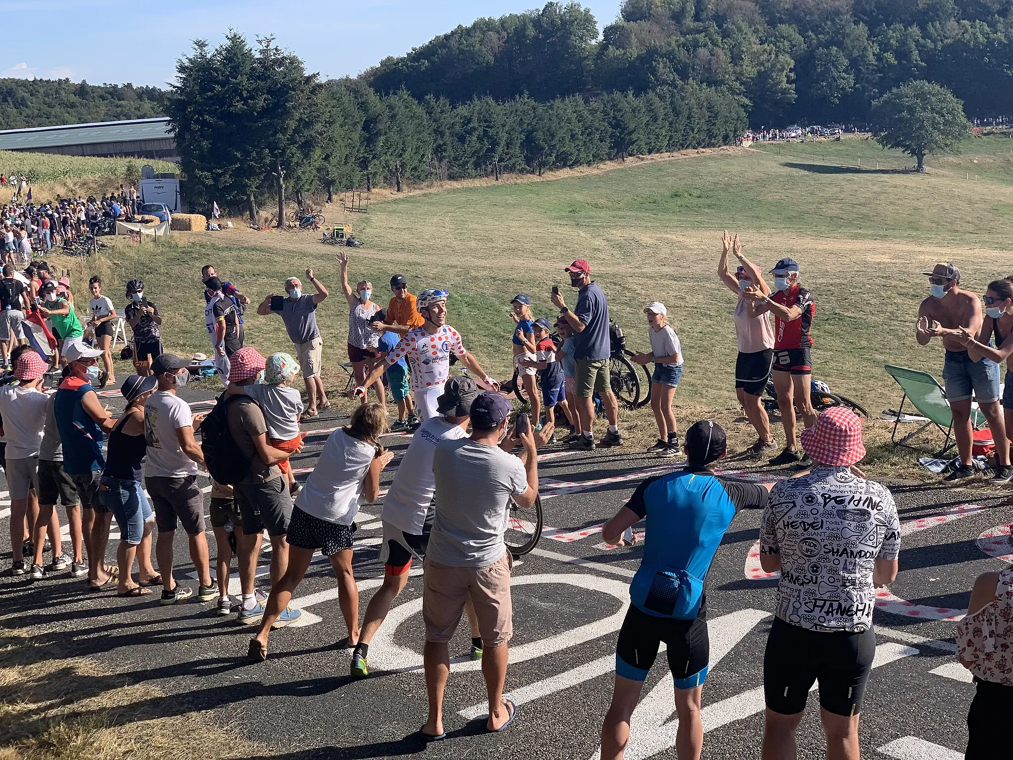 Photo showing: 14e étape du Tour de France 2020 au col des Brosses, Montromant.