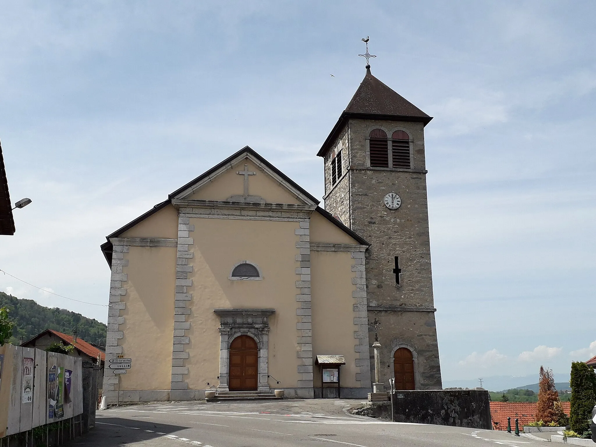 Photo showing: L'église d'Orcier 2019