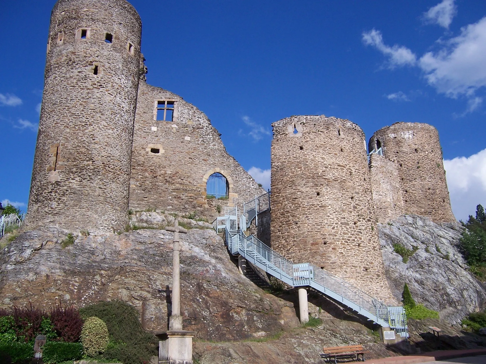 Photo showing: chateau de Rochetaillée