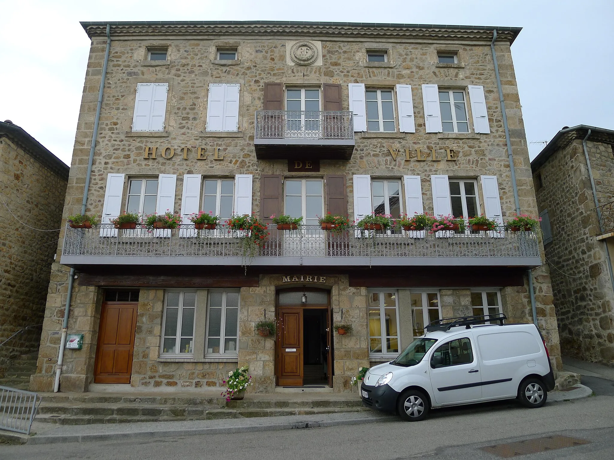 Photo showing: Town hall of Saint-Félicien - Ardèche - France